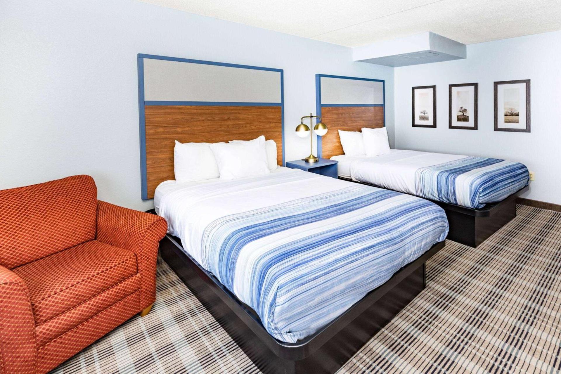AmericInn by Wyndham Sayre photo 18