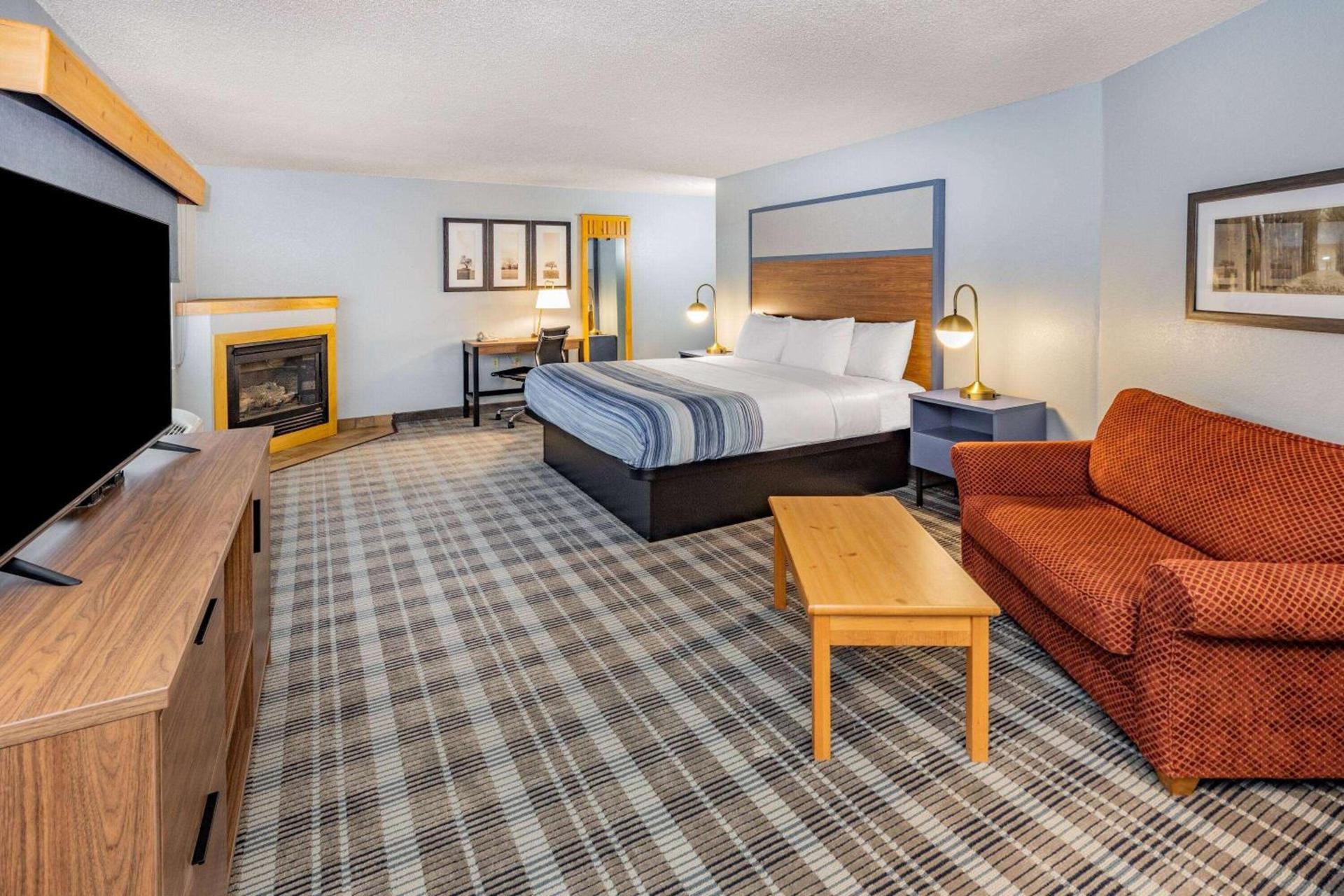 AmericInn by Wyndham Sayre photo 30