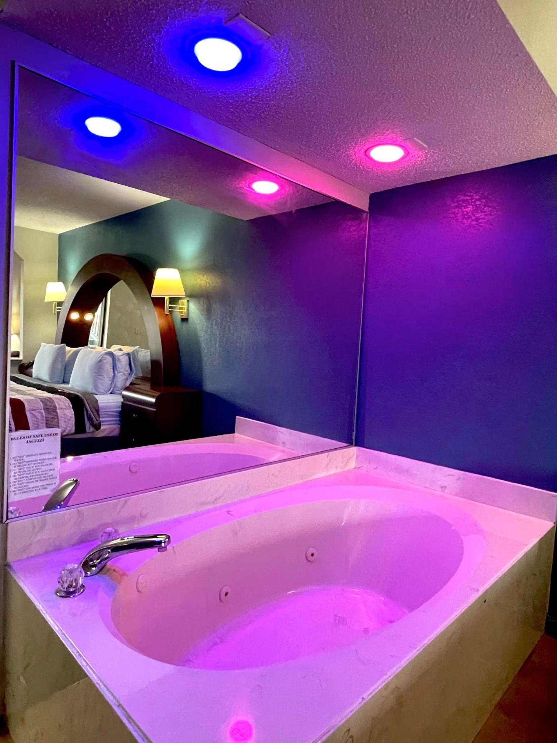 Luxury Inn & Suites photo 18