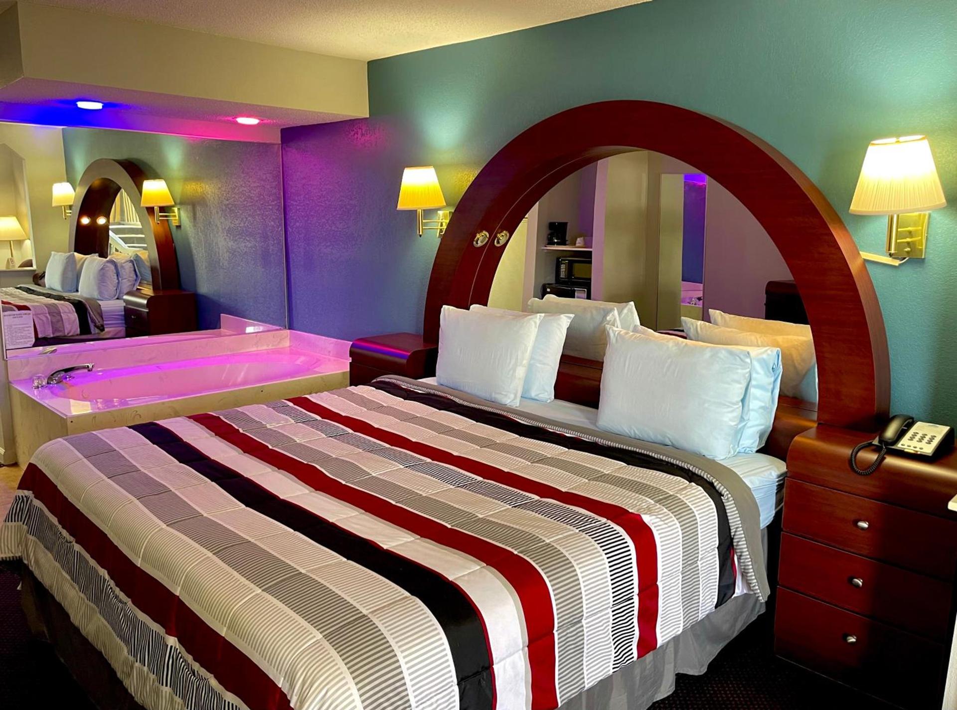 Luxury Inn & Suites photo 16
