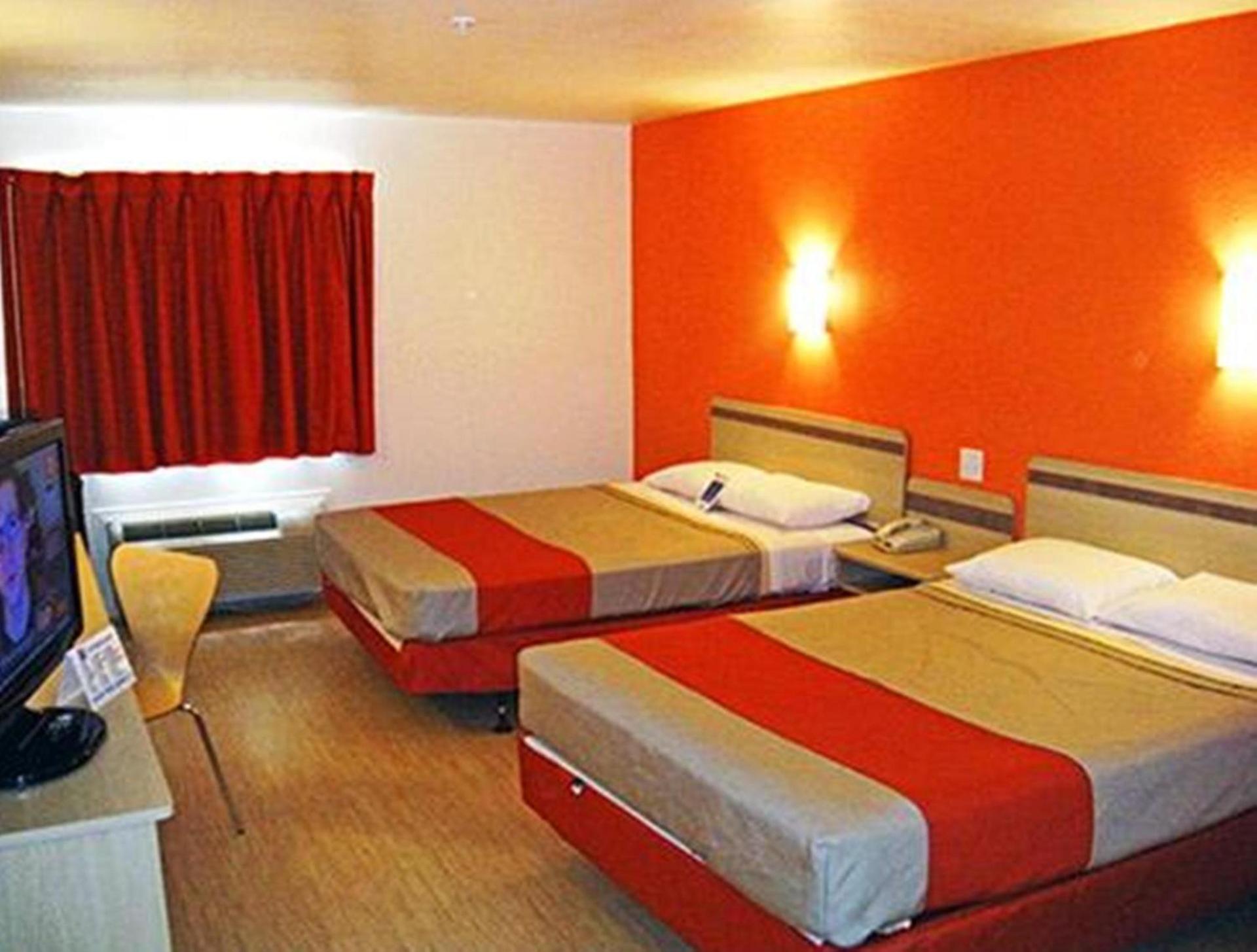 Motel 6-Pasadena, TX photo 5