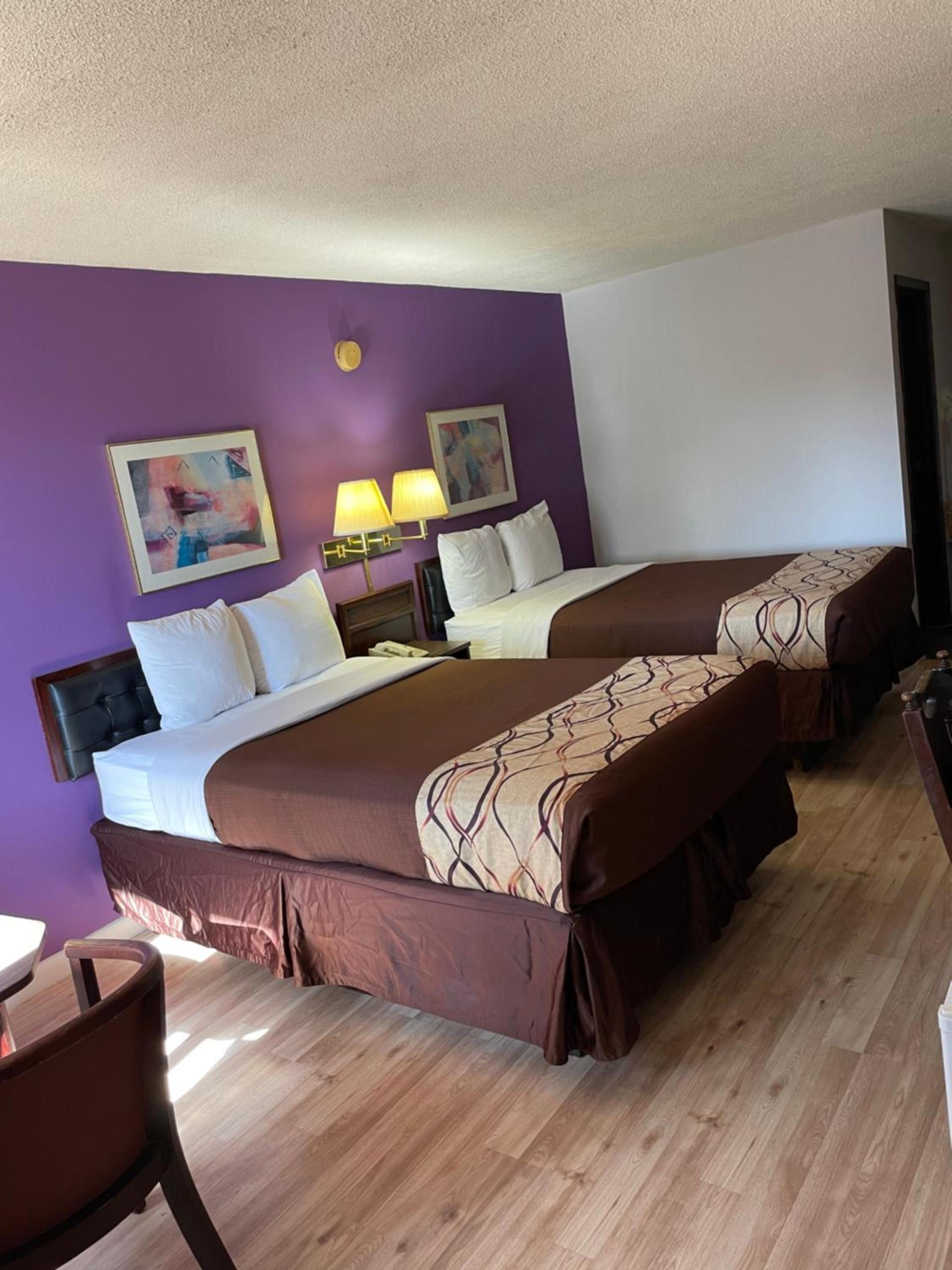 Budget Host Inn photo 24