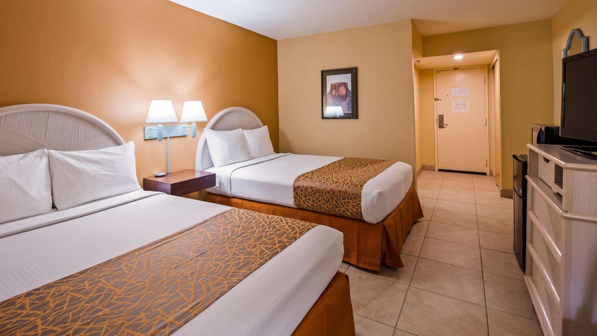 Airport Honolulu Hotel, Trademark Collection by Wyndham photo 27
