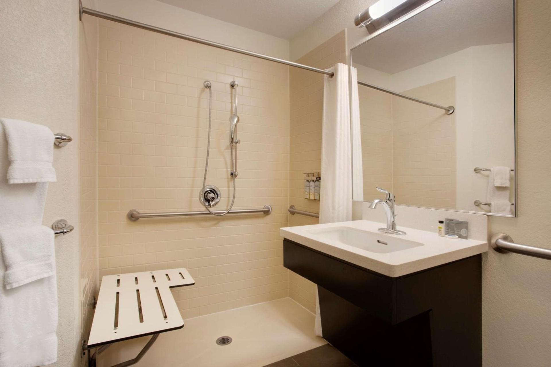 Sonesta Simply Suites Somerset photo 16