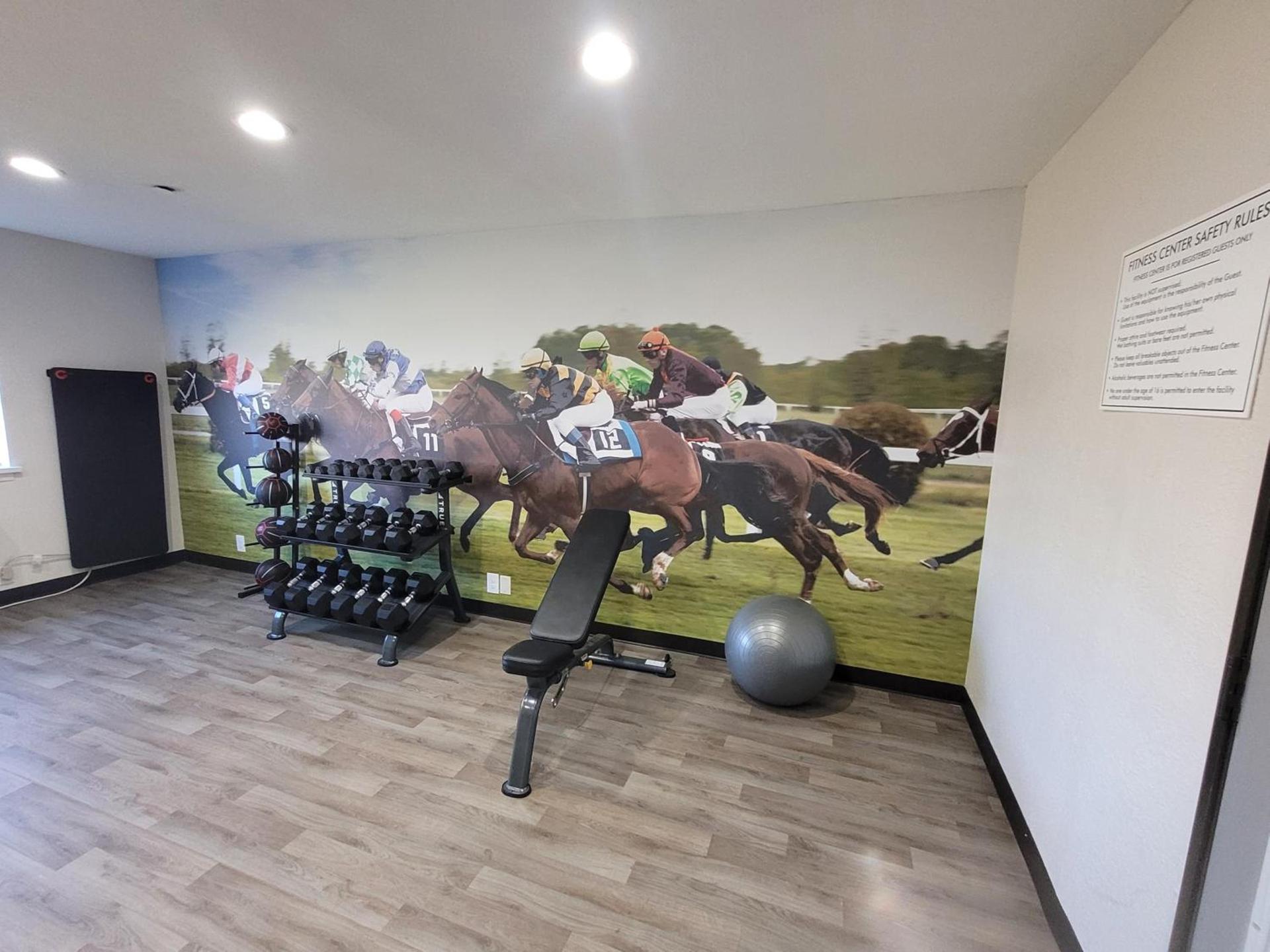 Clarion Pointe Harrodsburg-Danville photo 54