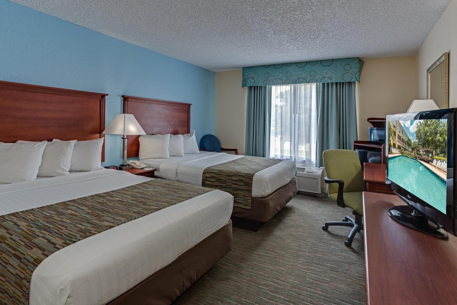 Baymont By Wyndham Gainesville I-75 photo 40