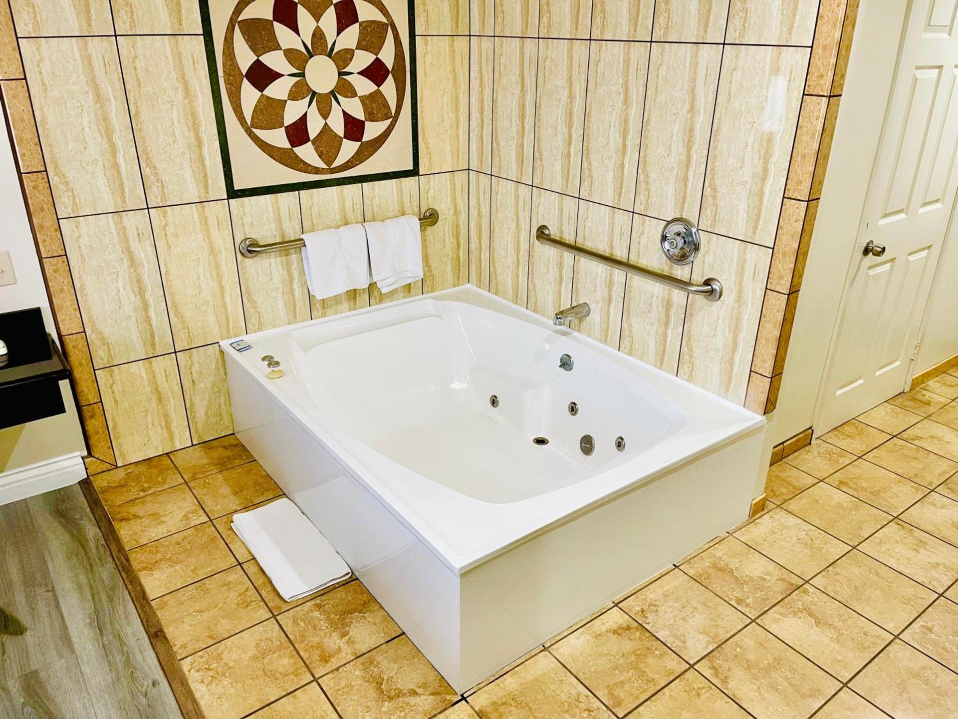 Rodeway Inn Santa Ana - Garden Grove photo 4
