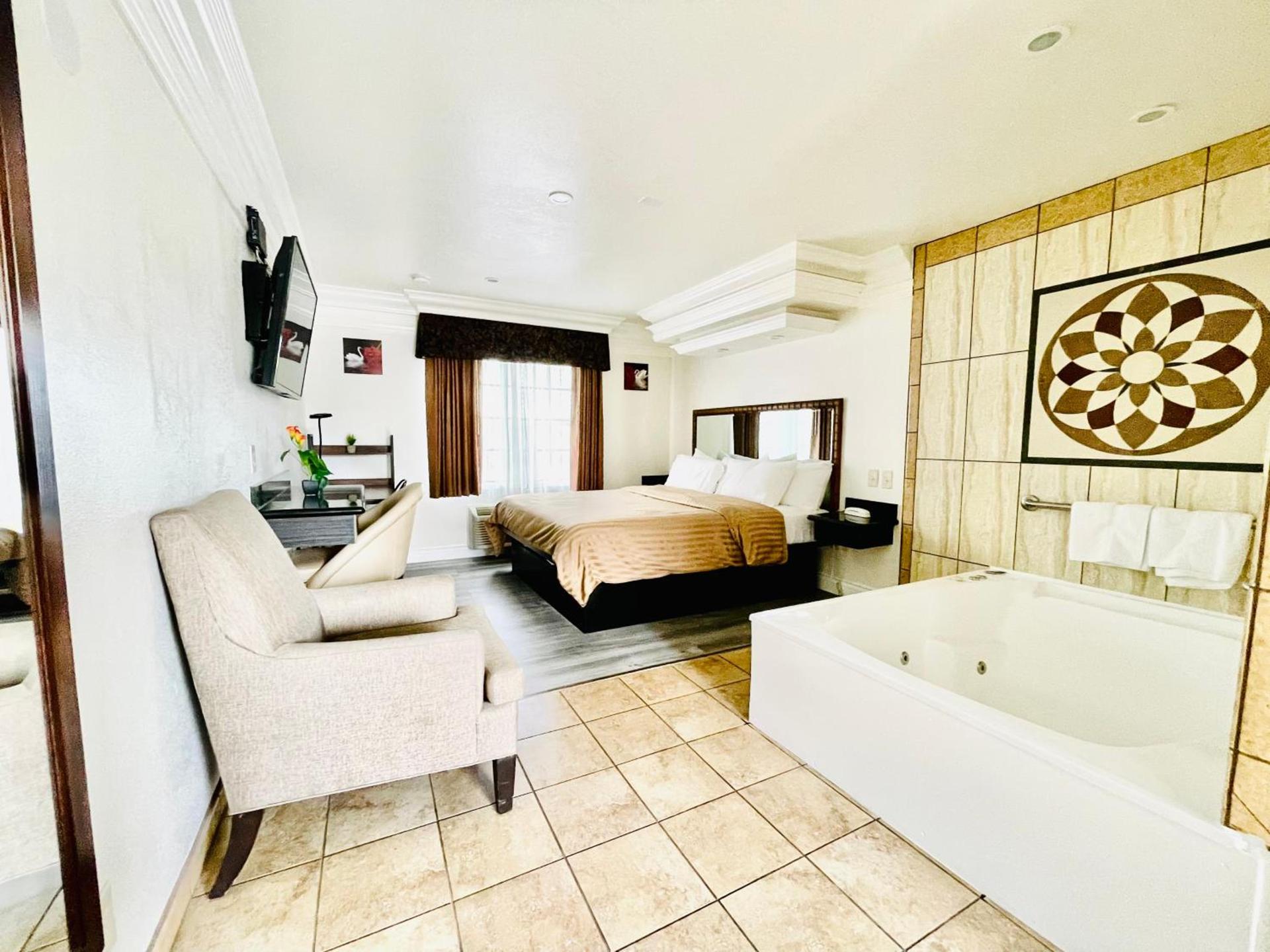 Rodeway Inn Santa Ana - Garden Grove photo 5
