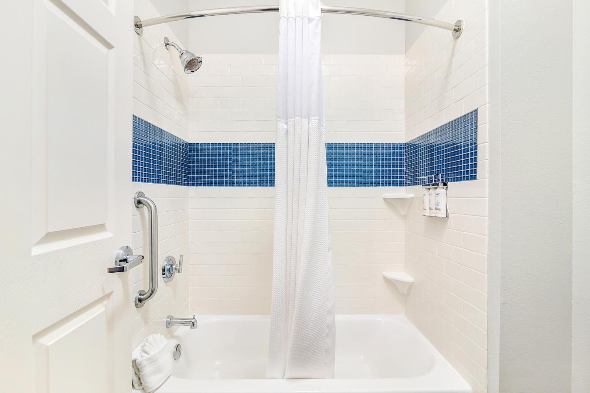 Staybridge Suites Tyler University Area by IHG photo 61