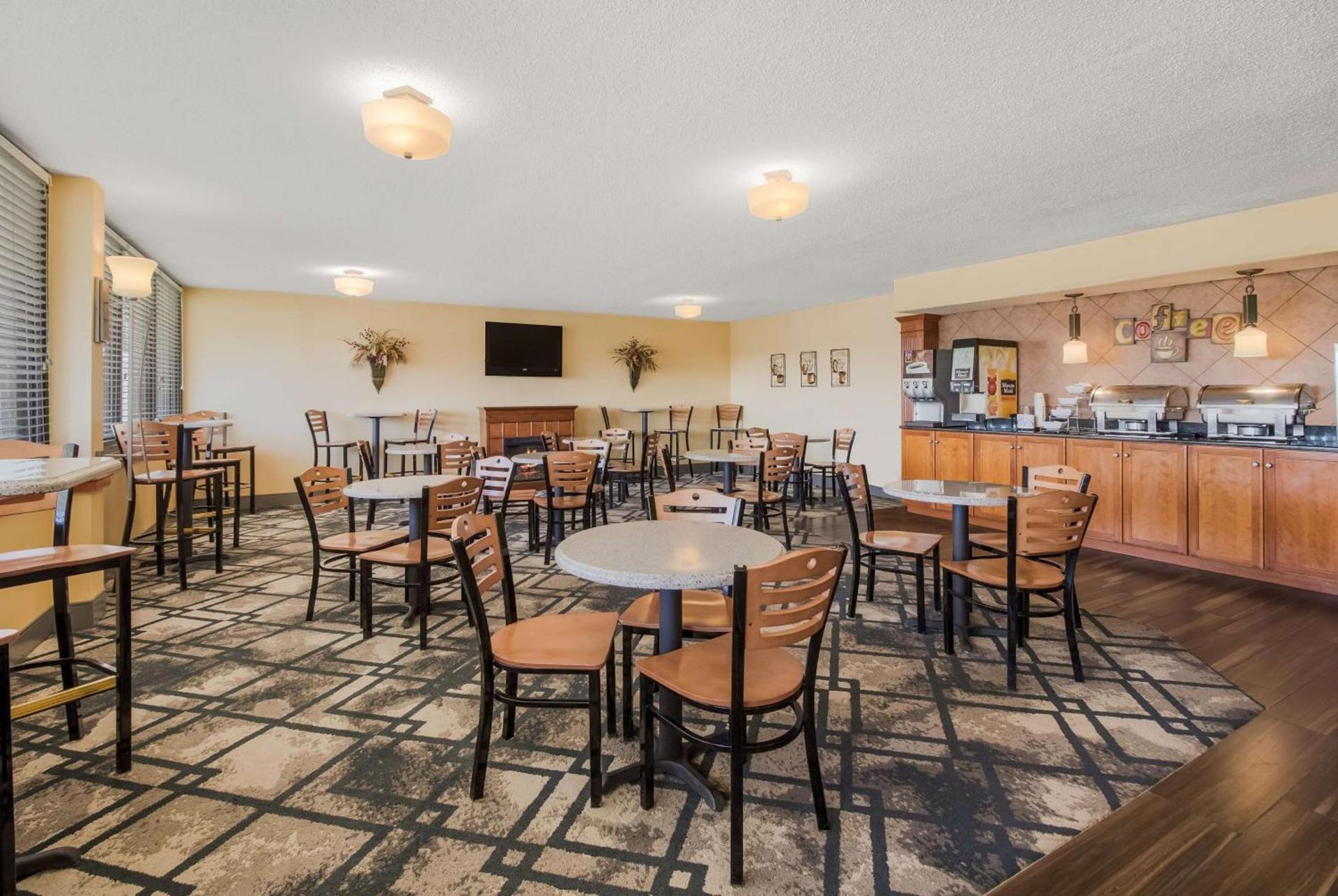 Best Western University Inn photo 5