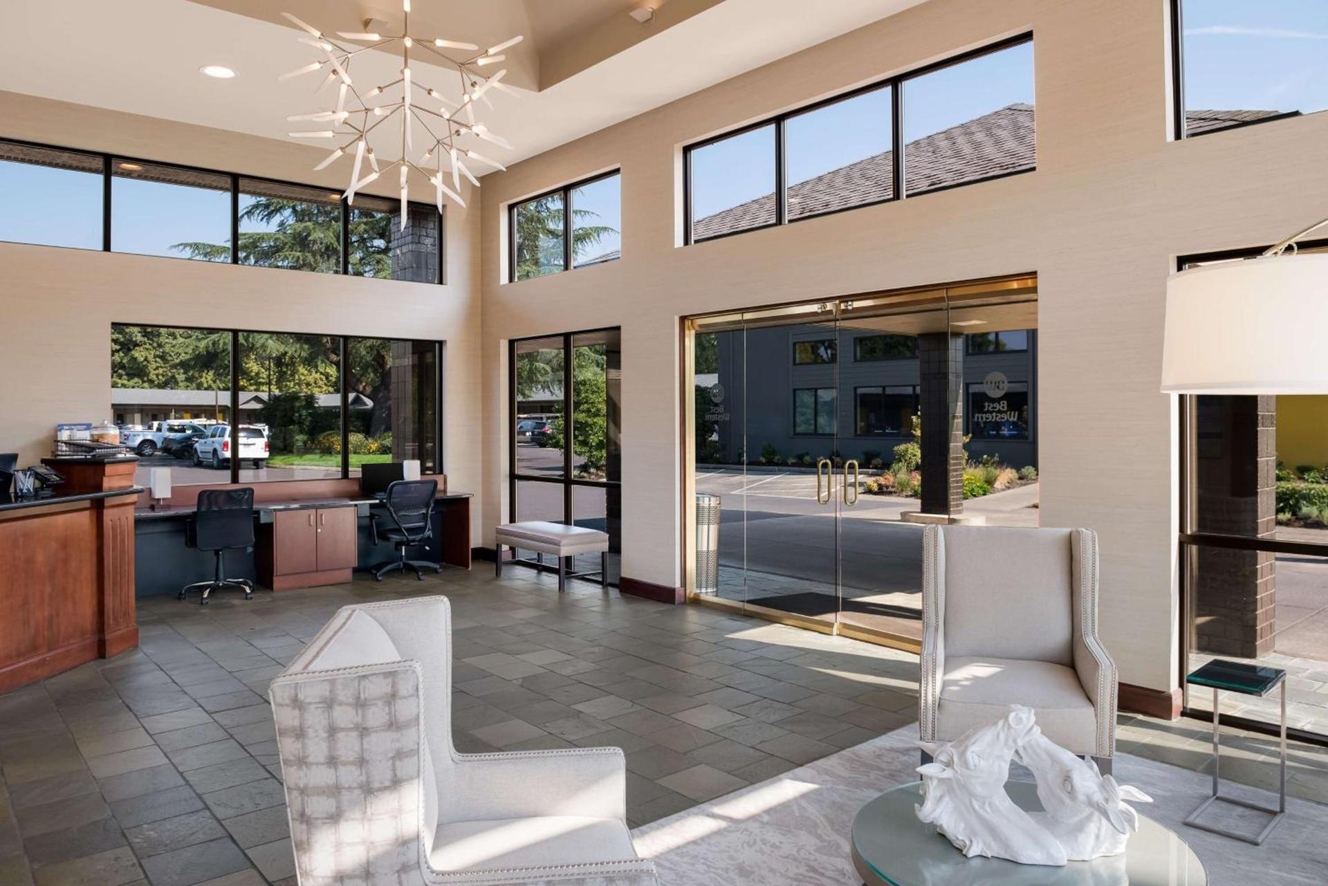 Best Western New Oregon Motel photo 3