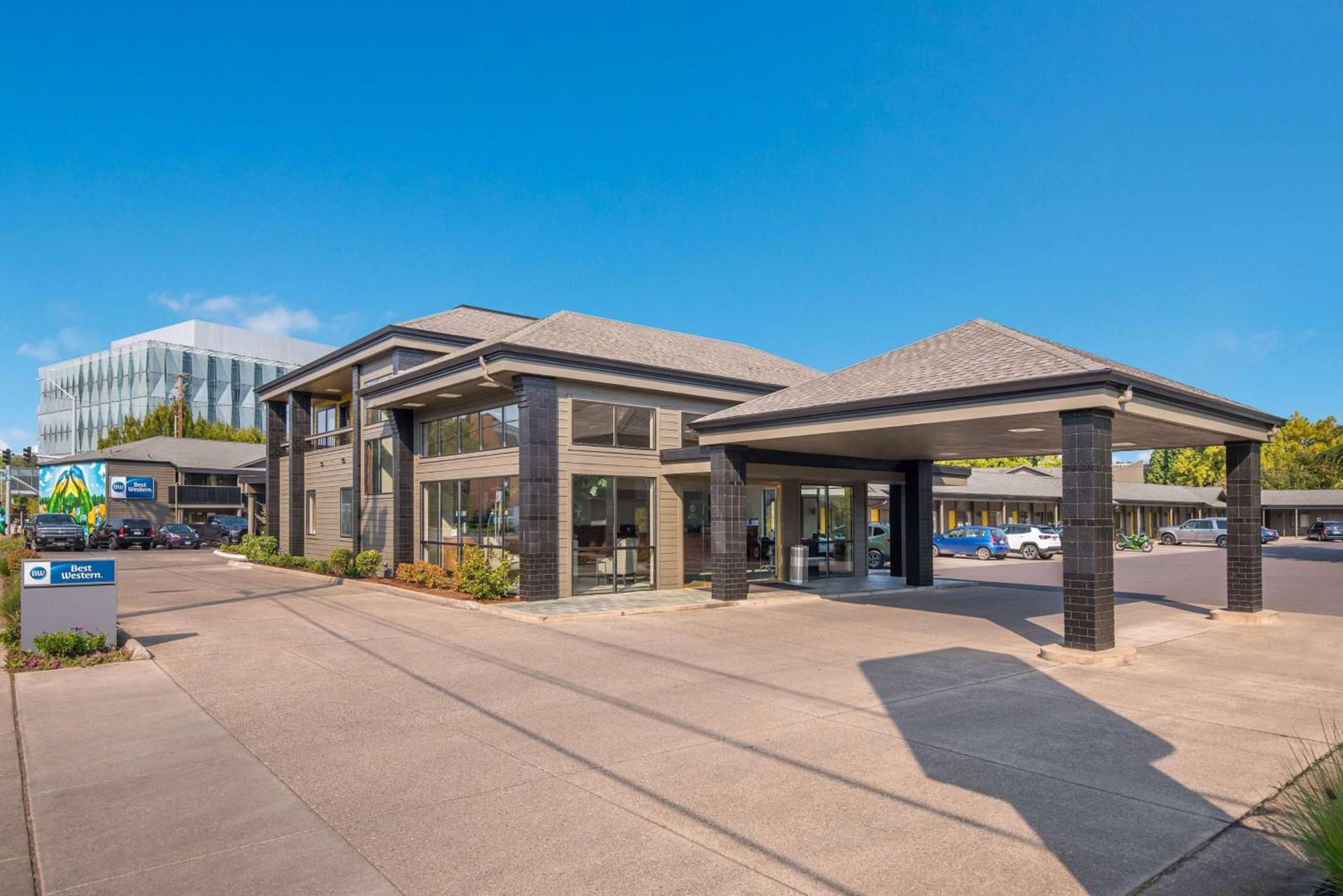 Best Western New Oregon Motel photo 50