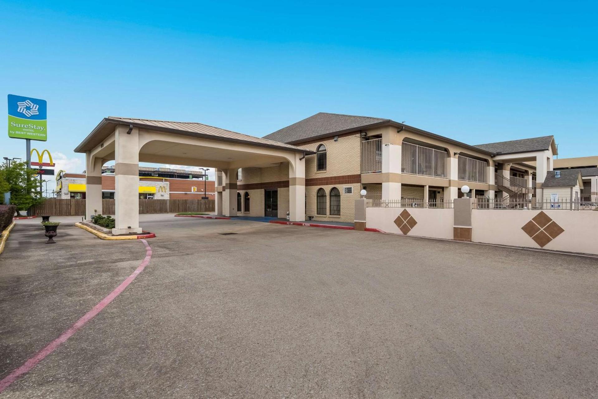 SureStay Hotel by Best Western Deer Park photo 30