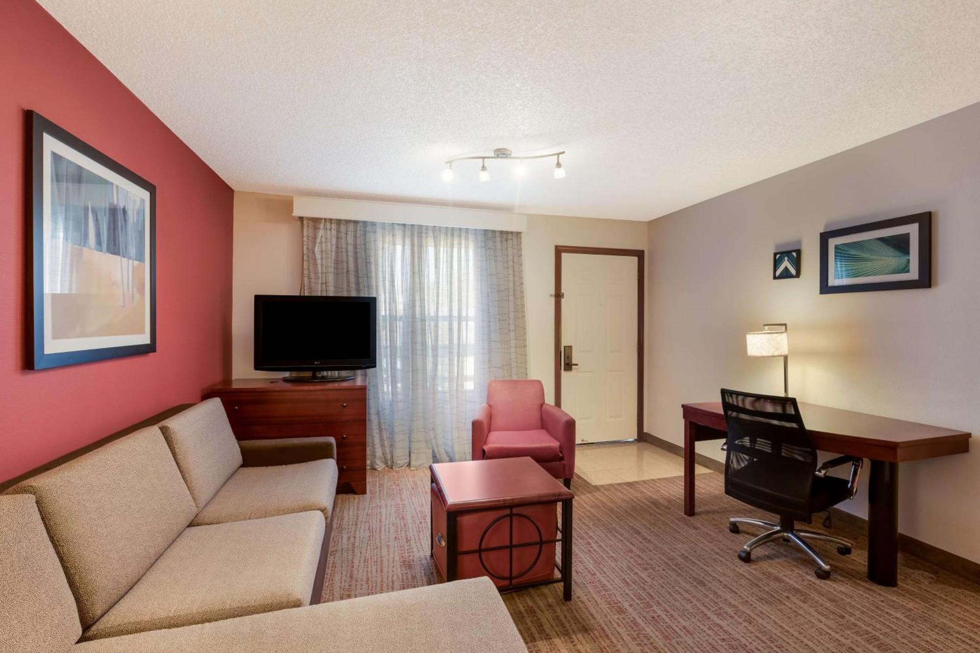 SenS Suites Livermore; SureStay Collection by Best Western photo 10