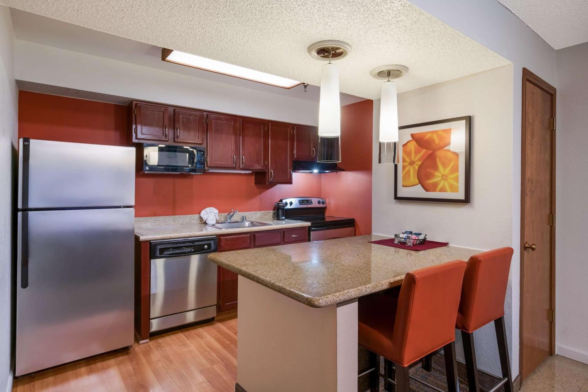 SenS Suites Livermore; SureStay Collection by Best Western photo 35