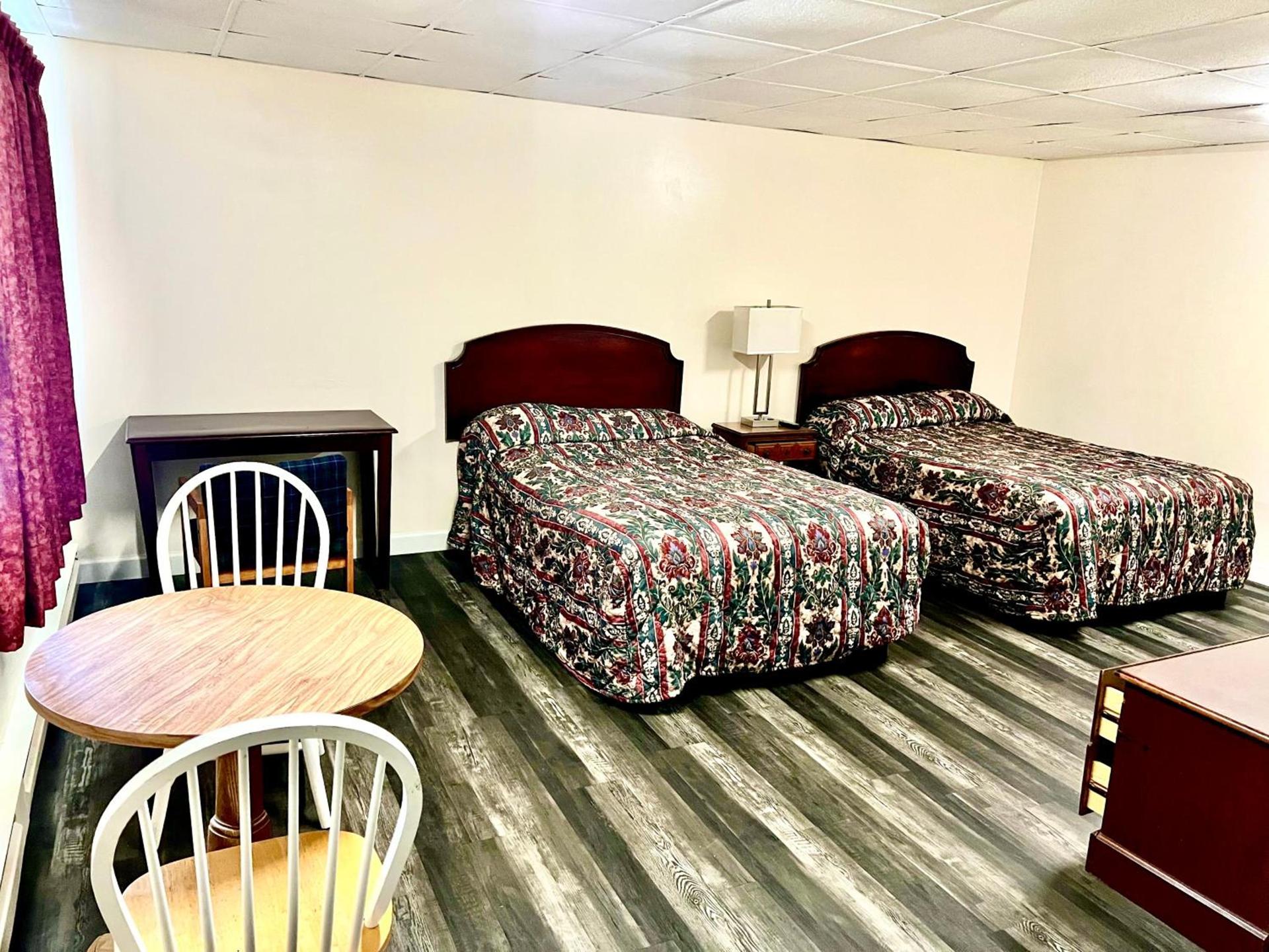 Best In Town Motel photo 3