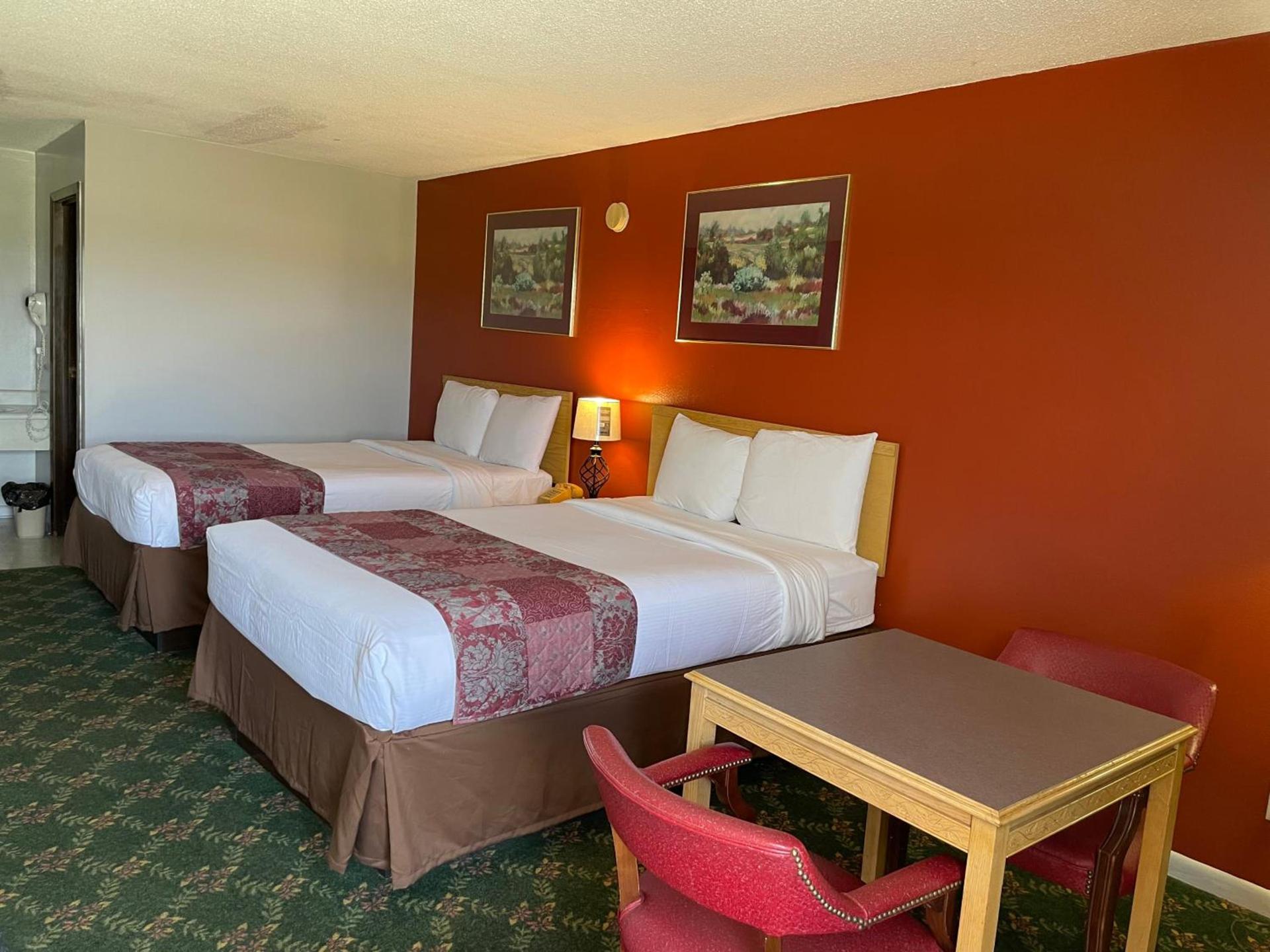 Budget Host Inn photo 18
