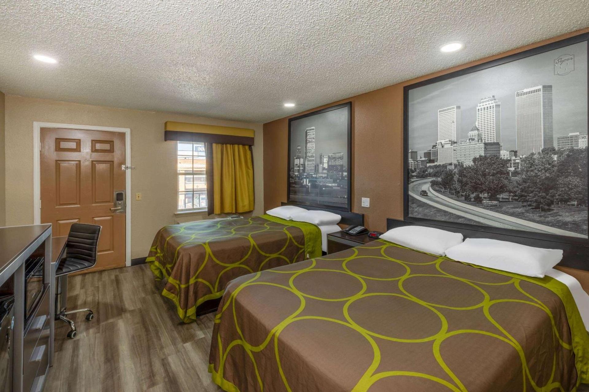 Economy Suites Fairgrounds photo 14