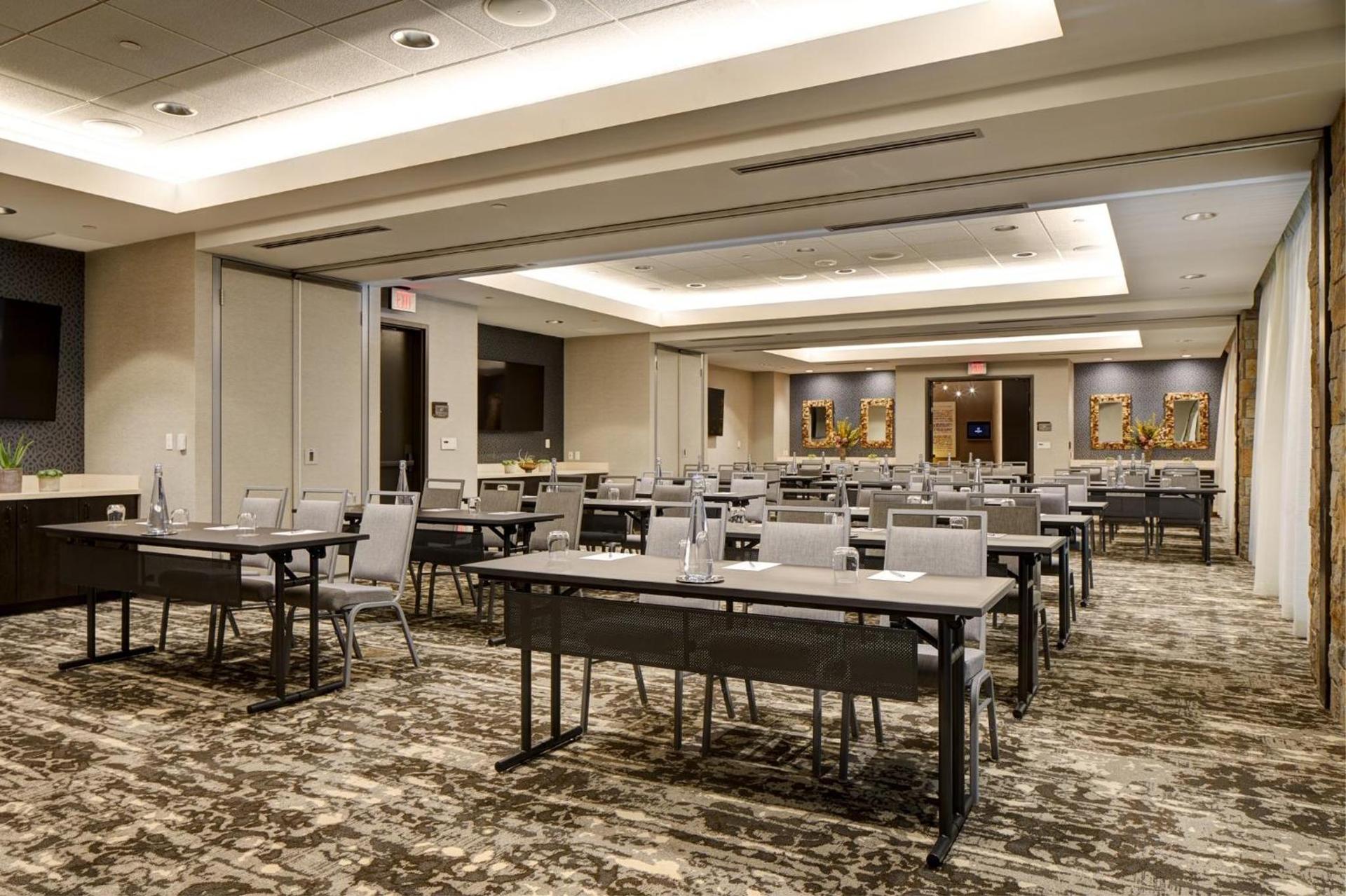 Archer Hotel Napa photo 26