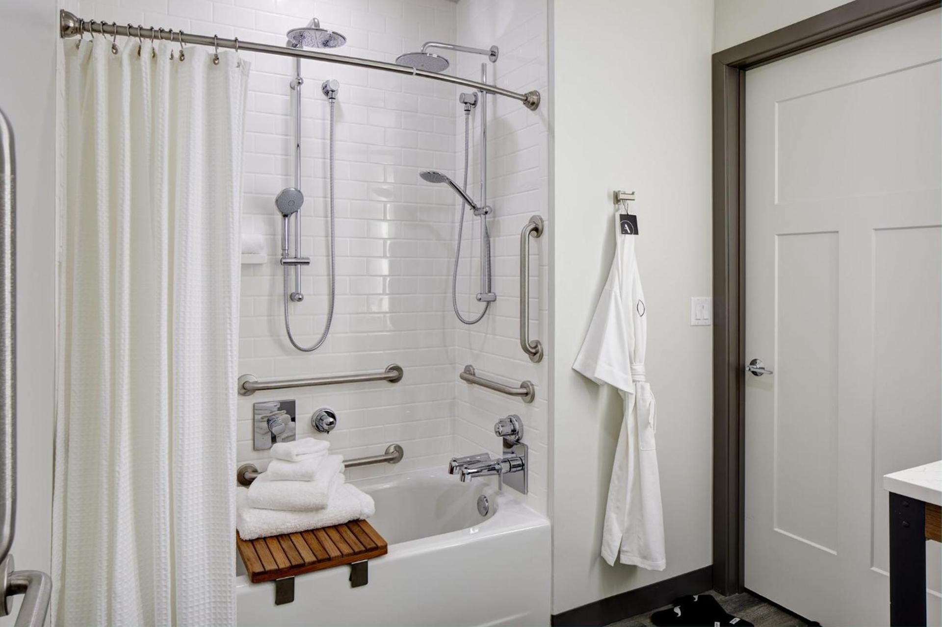Archer Hotel Boston/Burlington photo 28