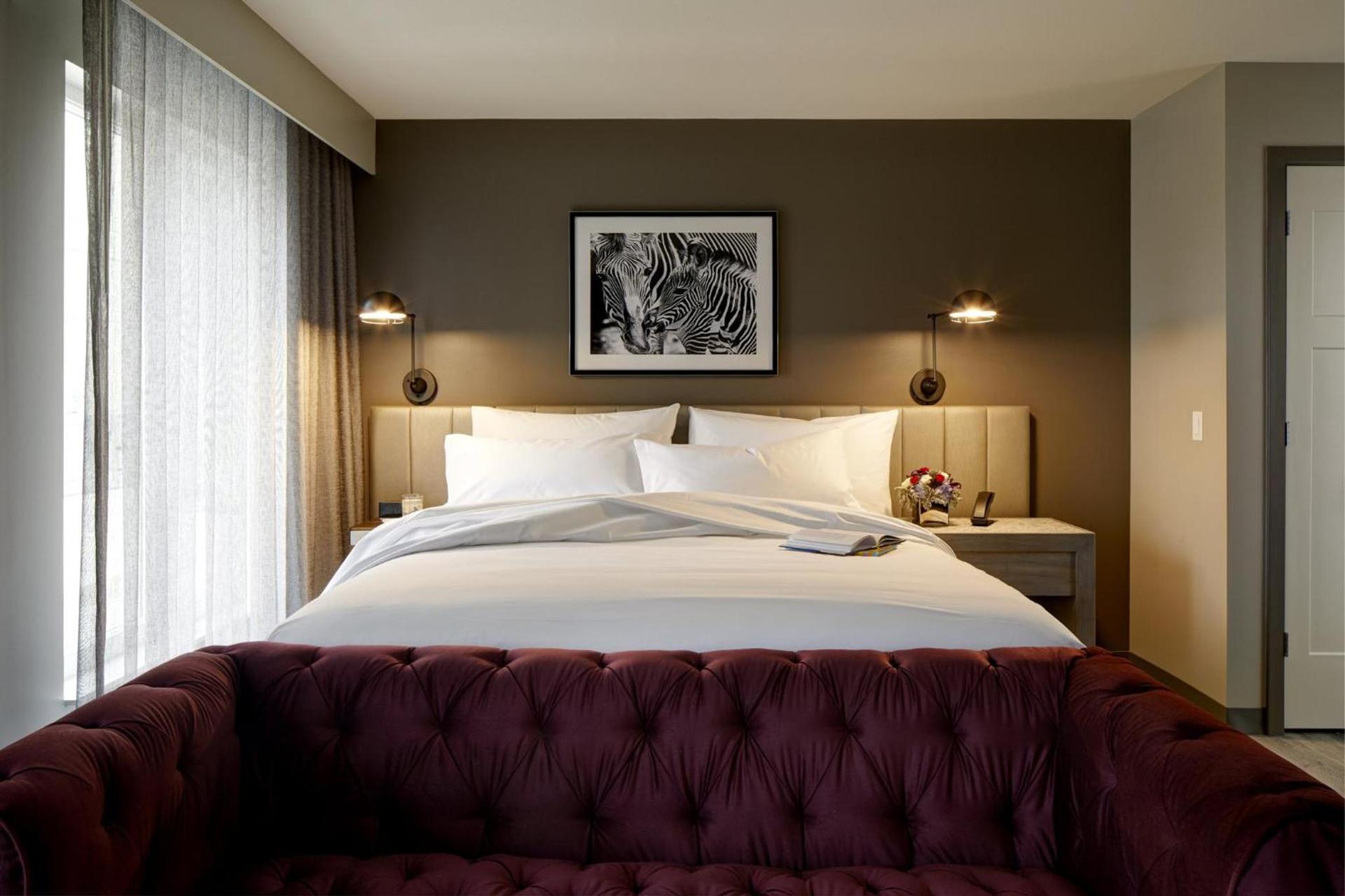 Archer Hotel Boston/Burlington photo 33