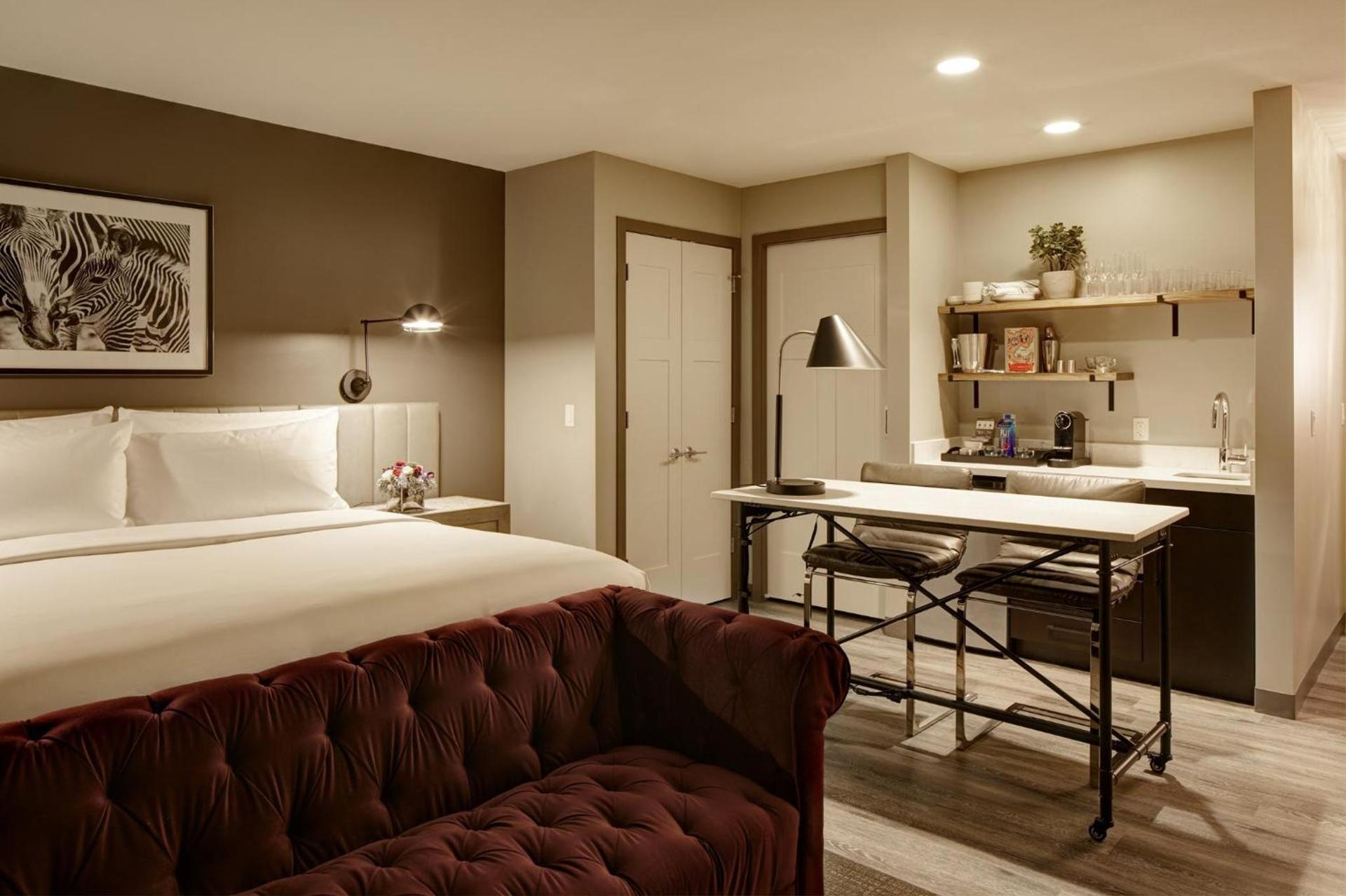 Archer Hotel Boston/Burlington photo 37