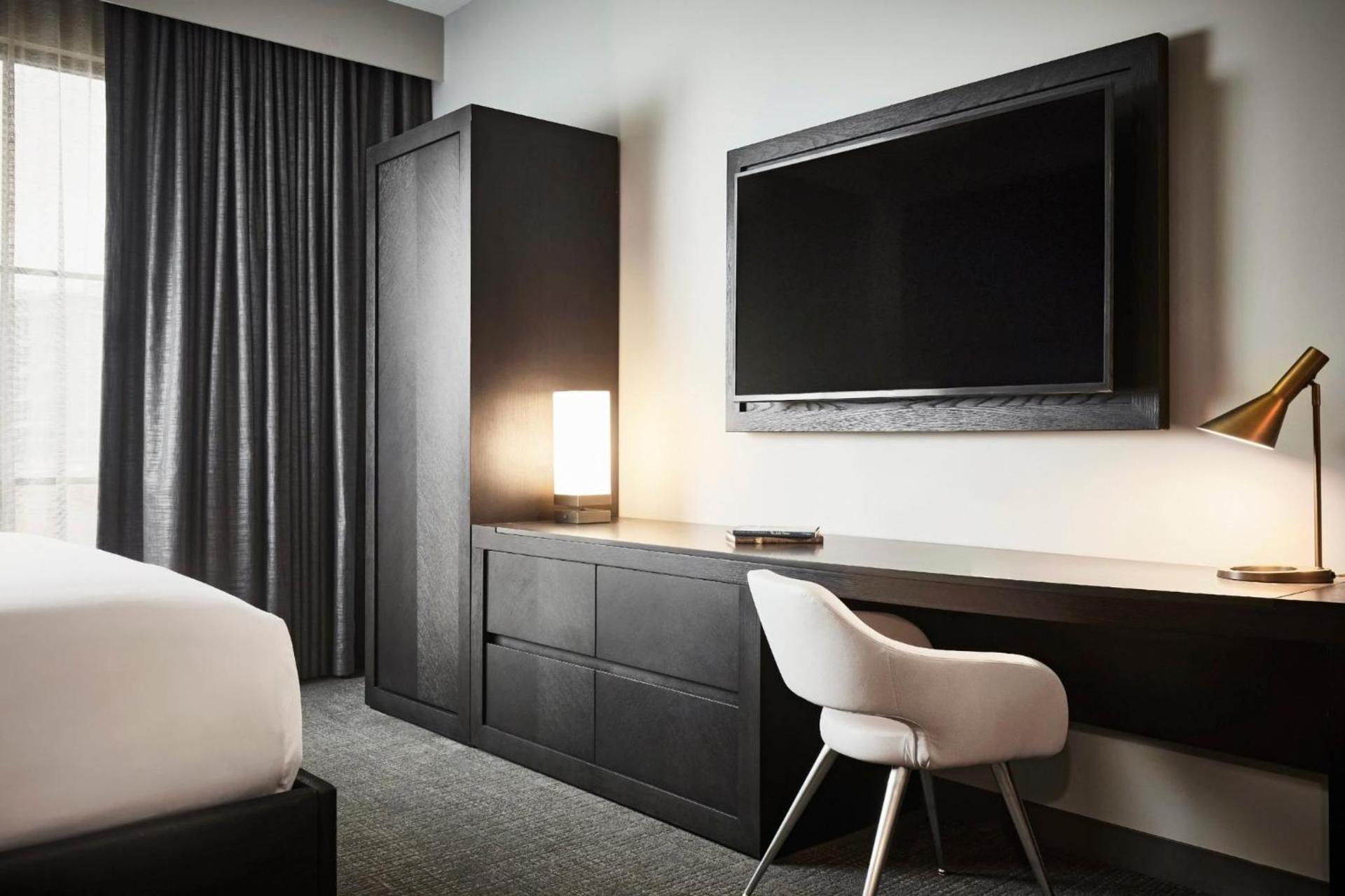 Archer Hotel Tysons photo 57
