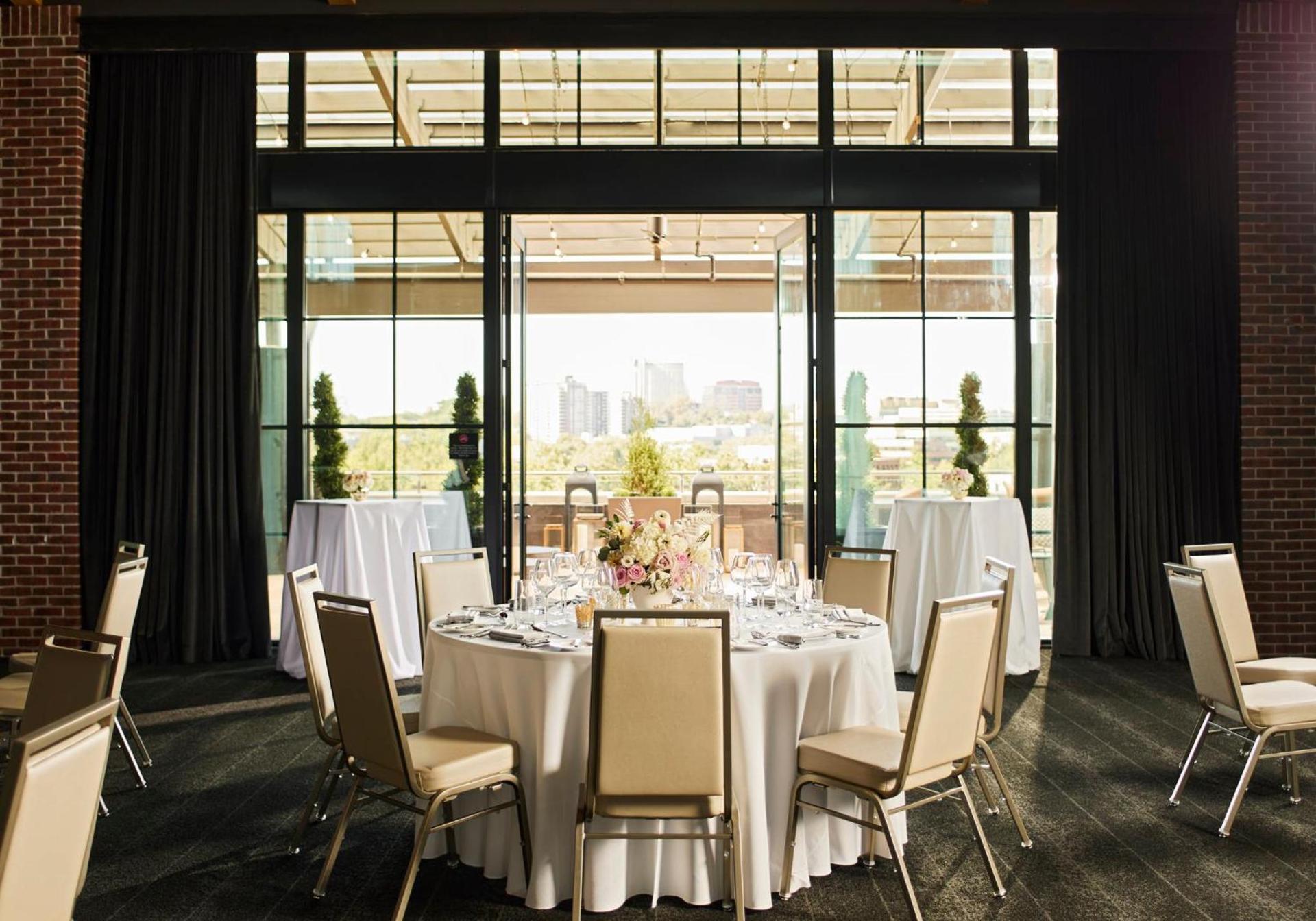 Archer Hotel Tysons photo 10