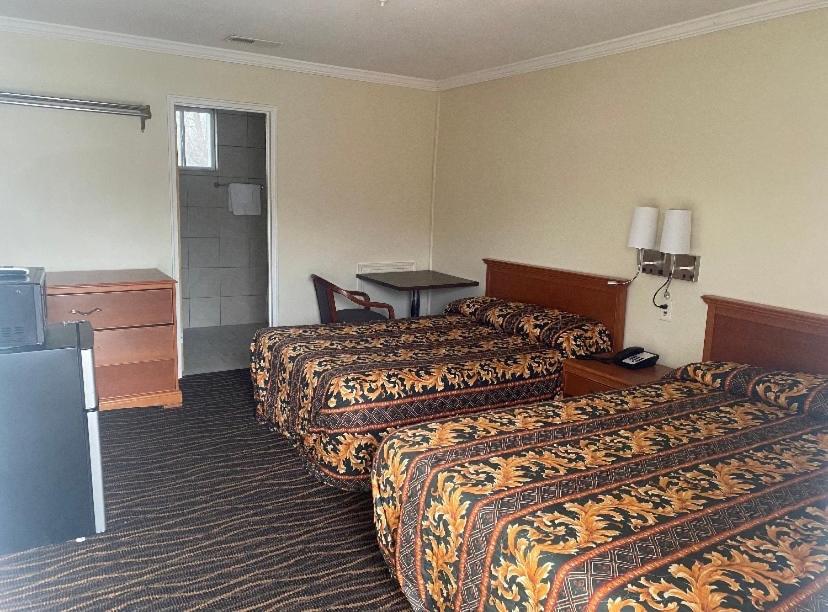 River Inn Motel photo 6