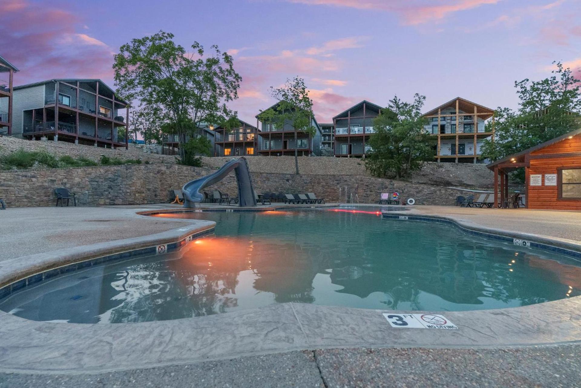 Table Rock Resorts at Indian Point photo 15