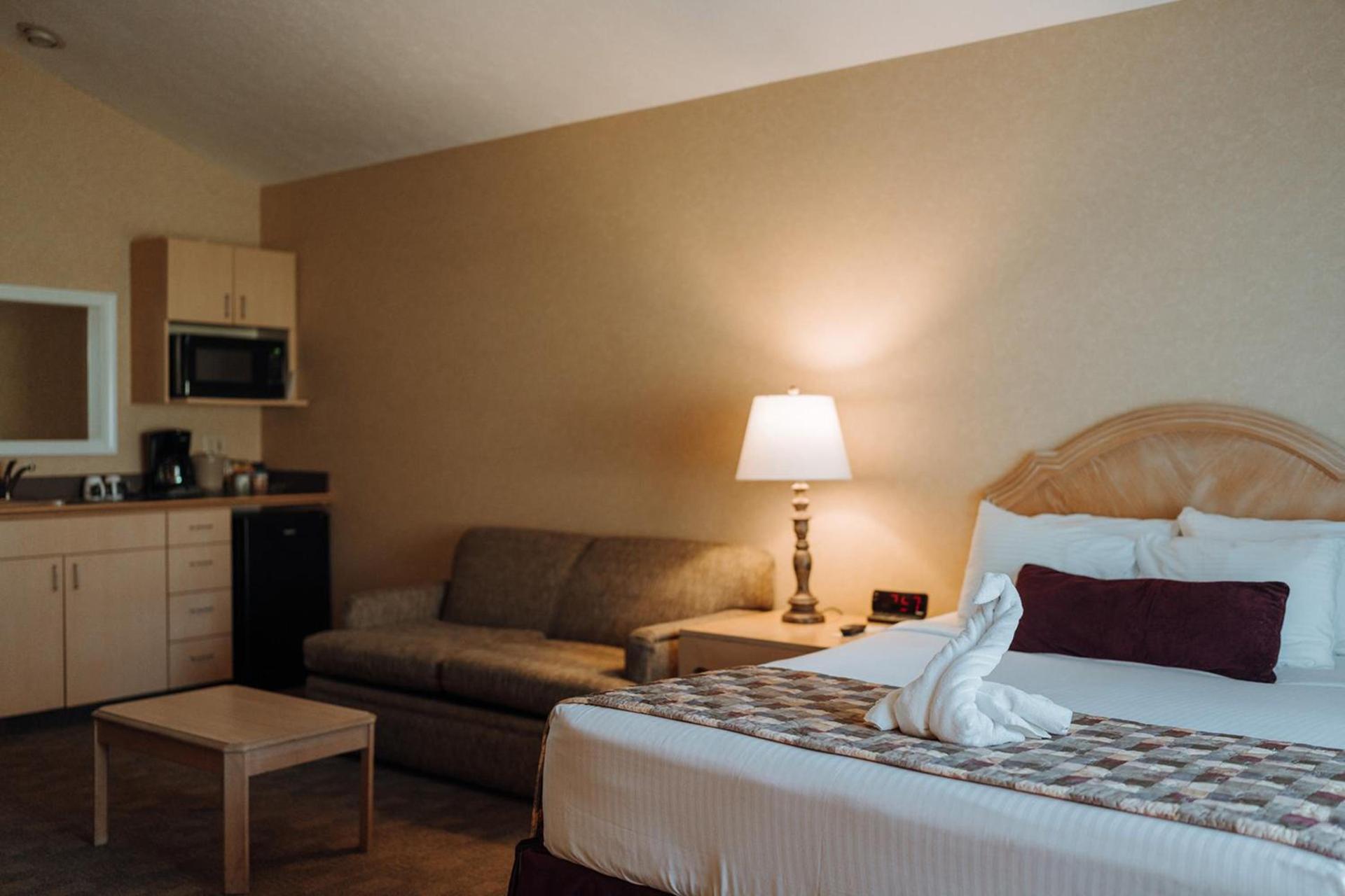 Skaneateles Suites photo 50