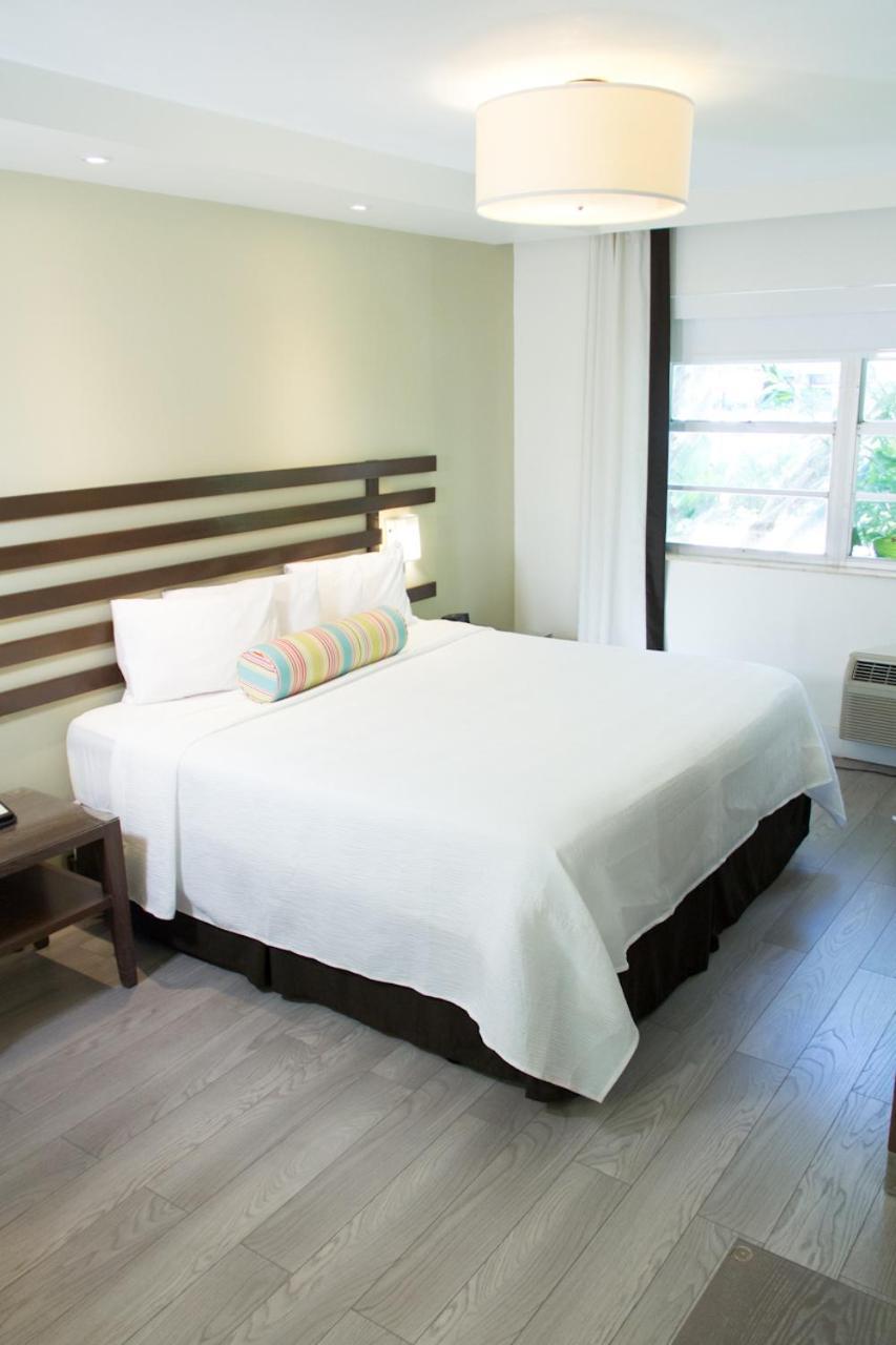 Dorchester Hotel & Suites photo 27