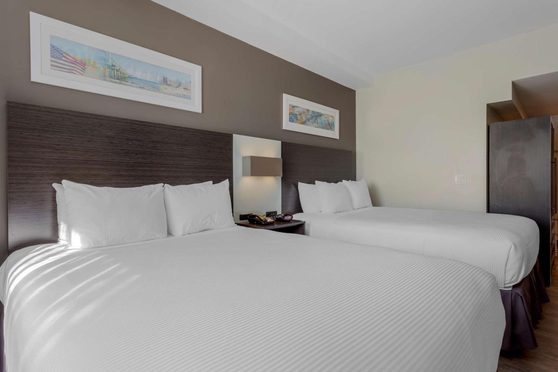Best Western Plus Brooklyn Bay Hotel photo 37
