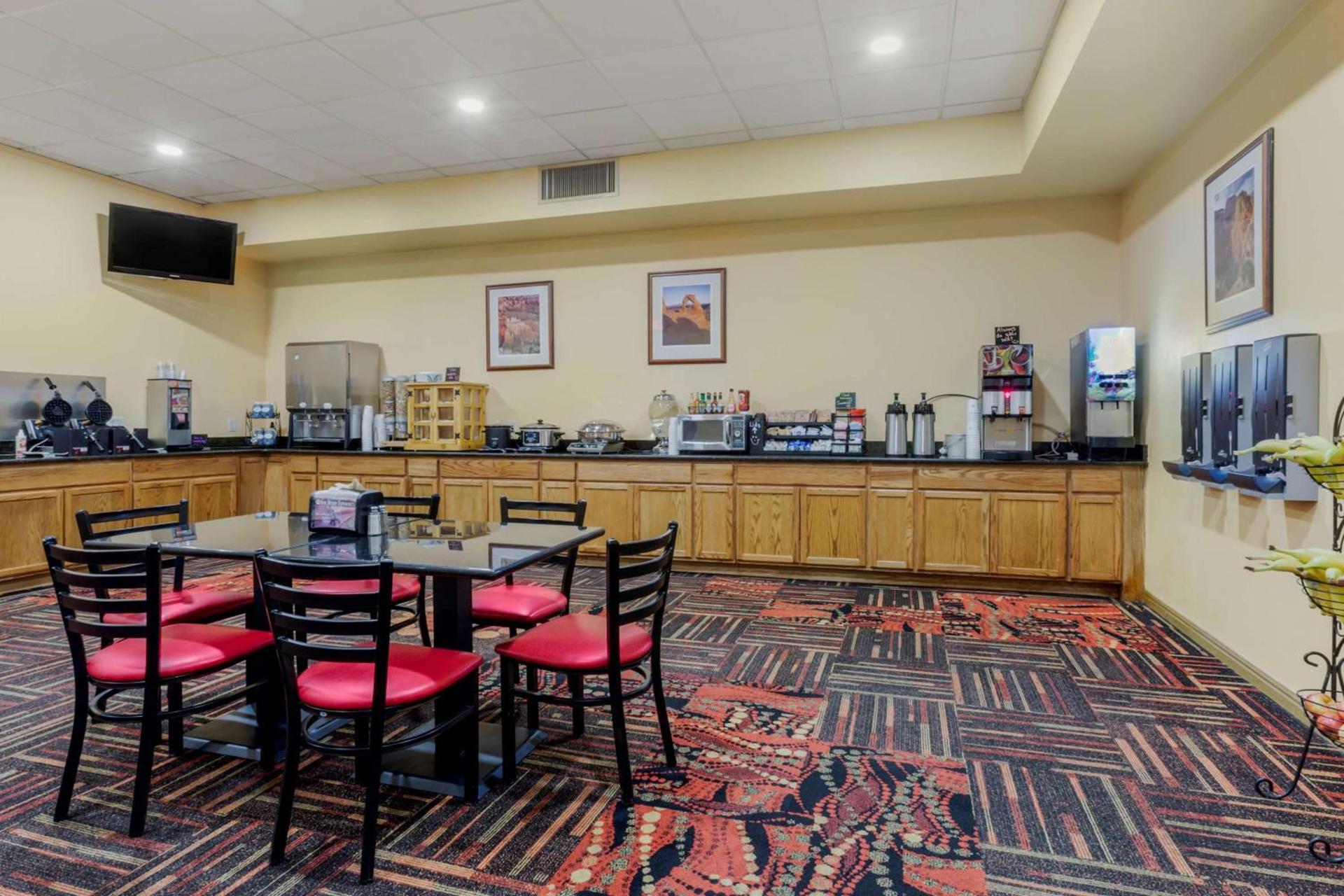 Best Western Red Hills photo 5