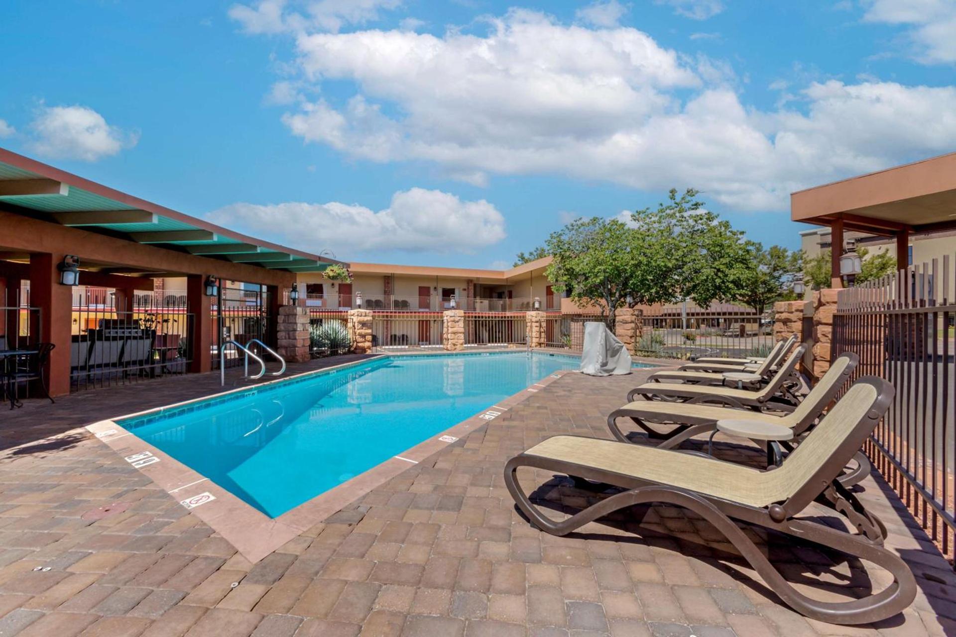 Best Western Red Hills photo 30