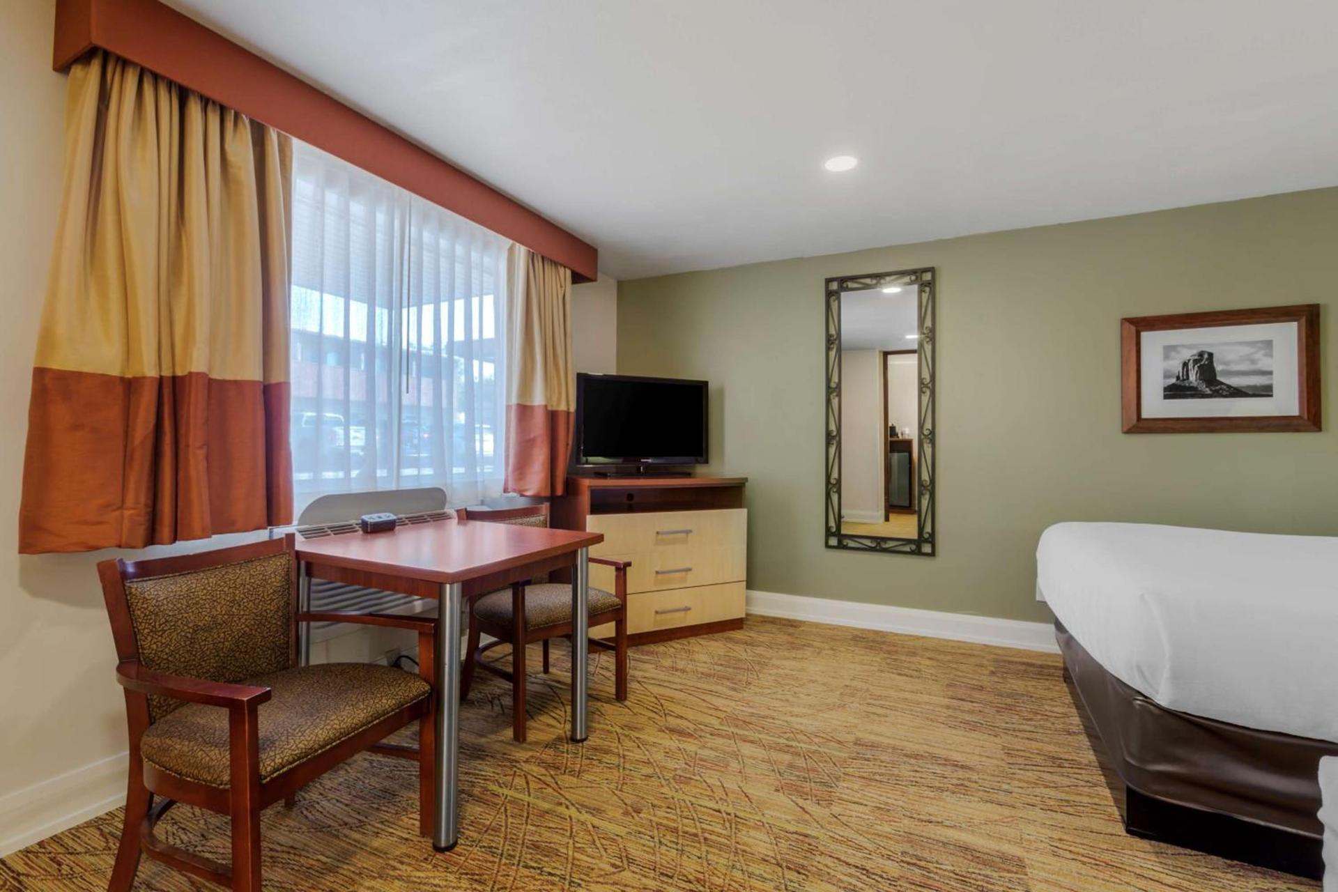 Best Western Red Hills photo 14