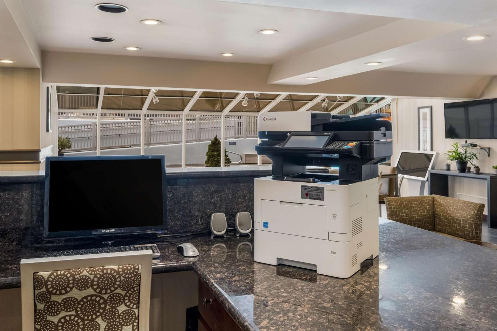 Best Western Alderwood photo 16