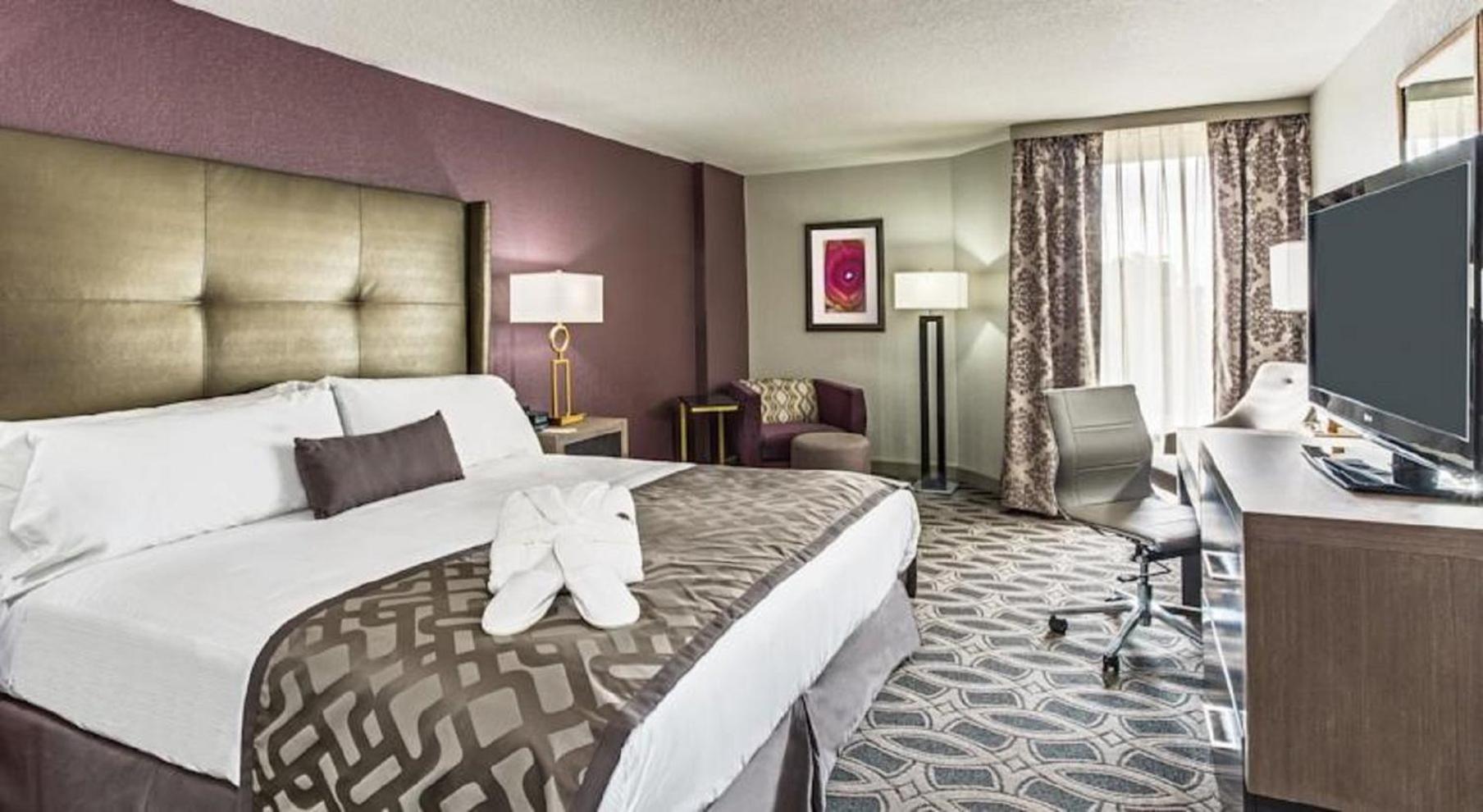 Crowne Plaza Saddle Brook by IHG photo 23