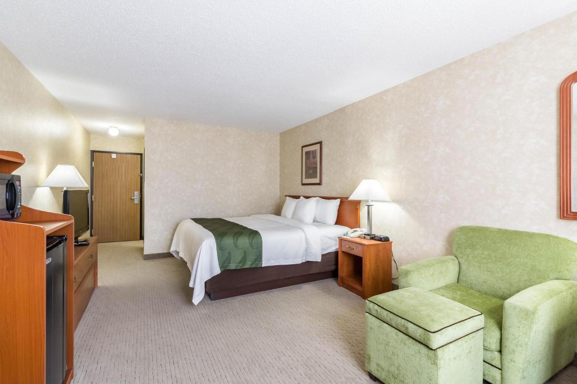 Quality Inn Marshall near University photo 50