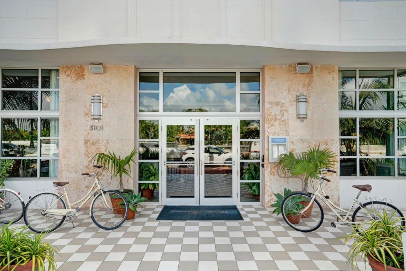 Hotel Trouvail Miami Beach photo 2
