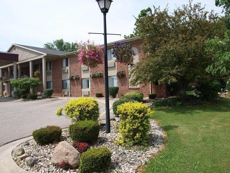 Americas Best Value Inn & Suites - Bluffton photo 28