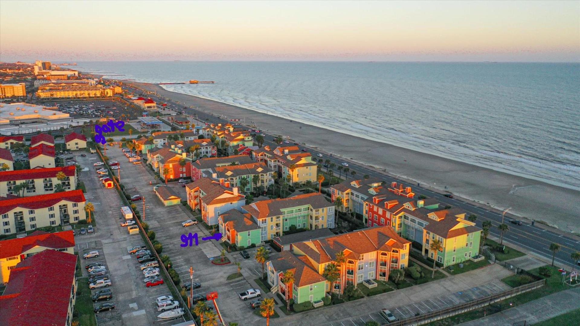 The Dawn on Galveston Beach — hotel in Galveston, TX