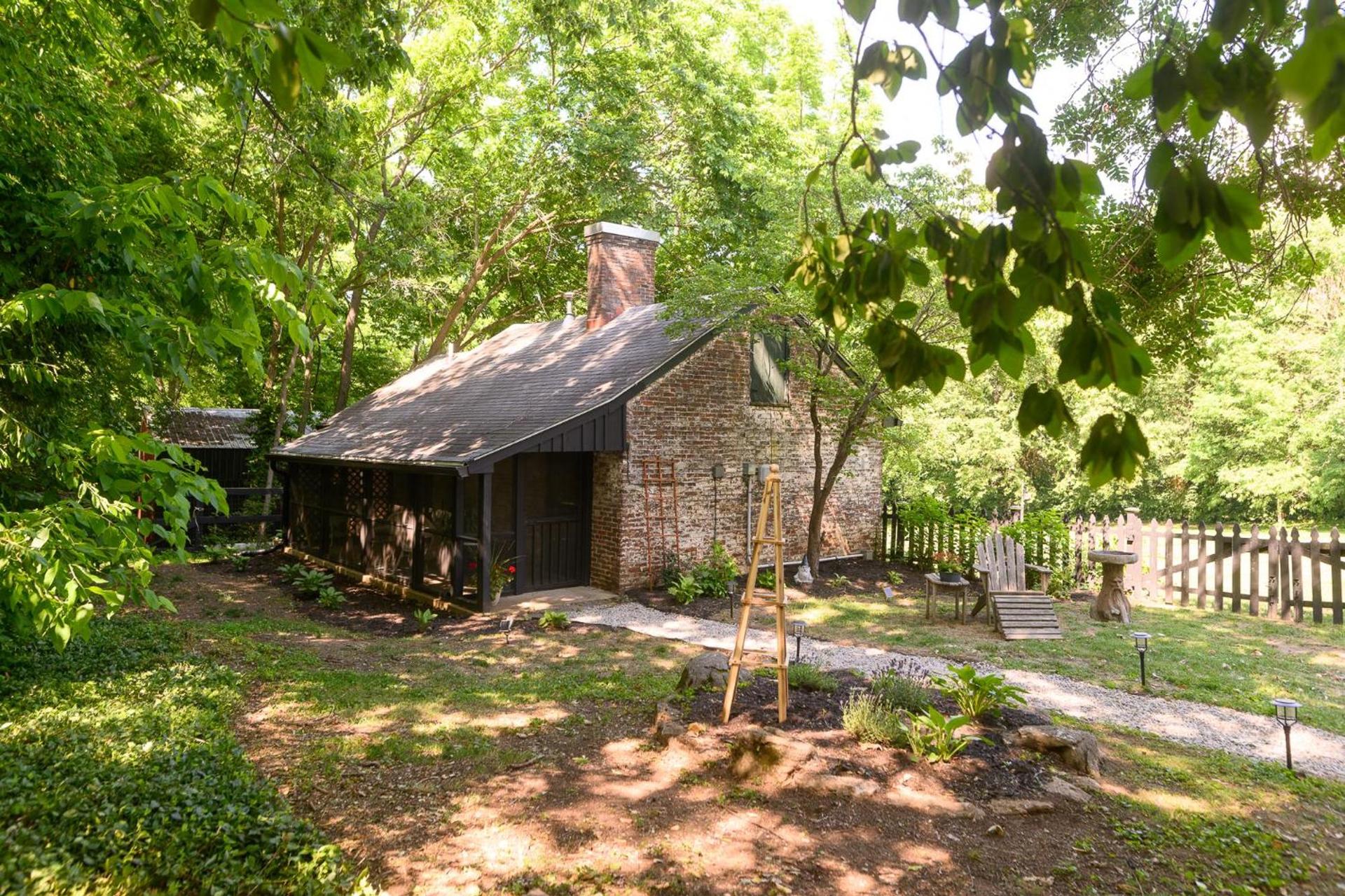 Rose Hill Inn photo 8