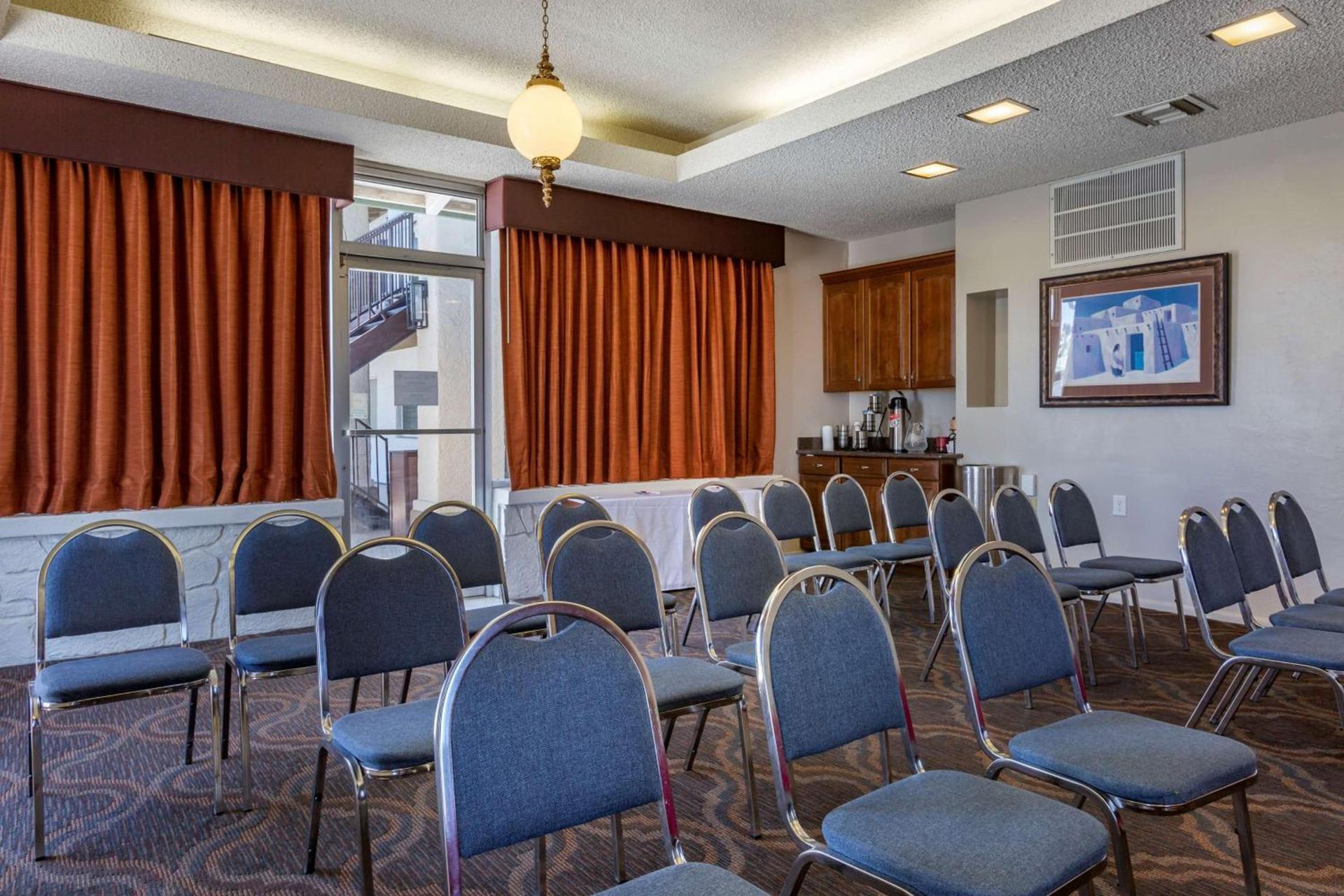 Best Western Plus King's Inn and Suites photo 80