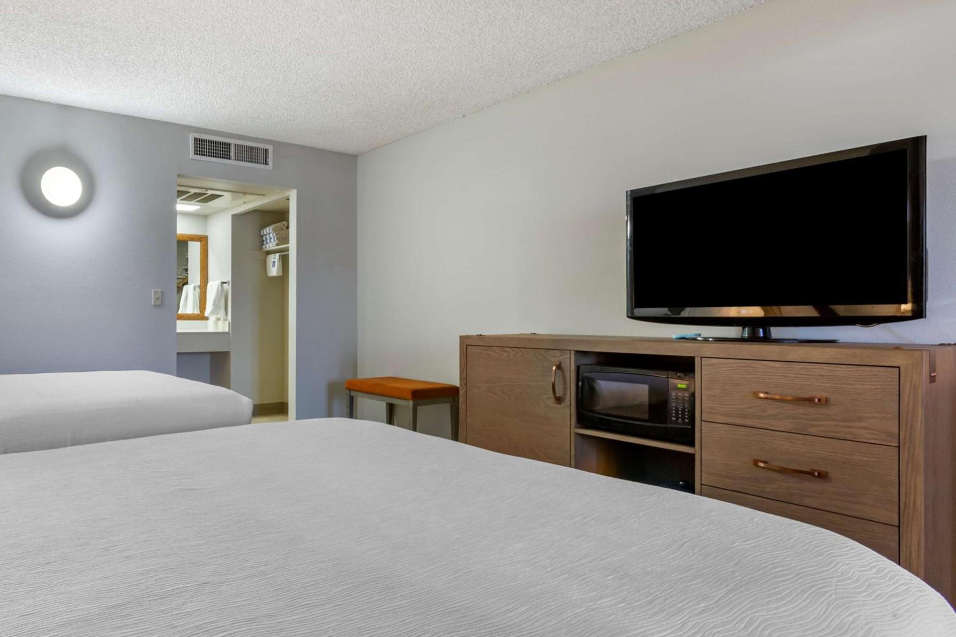 Best Western Plus King's Inn and Suites photo 30
