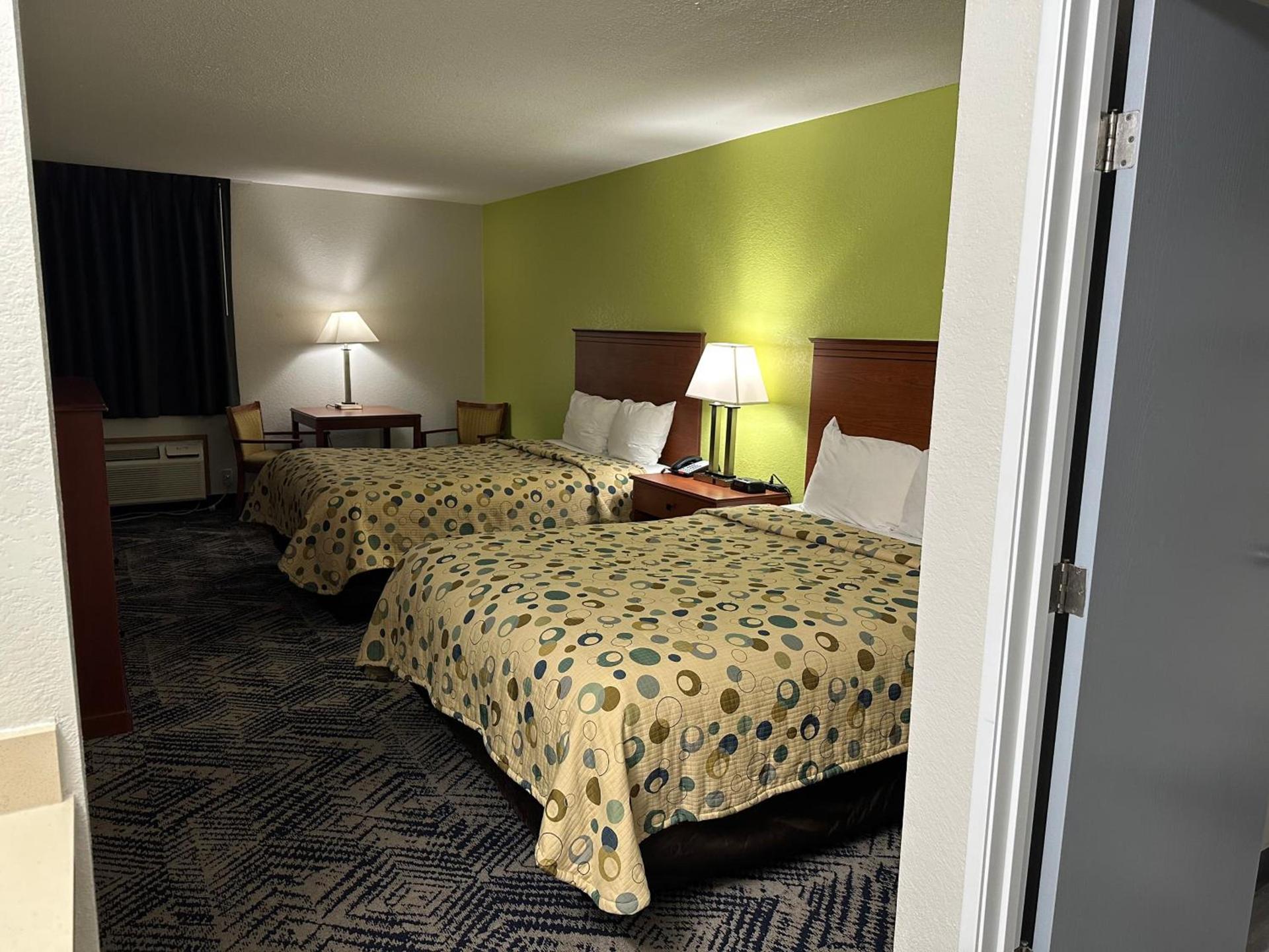 Baymont by Wyndham Omaha SW photo 8