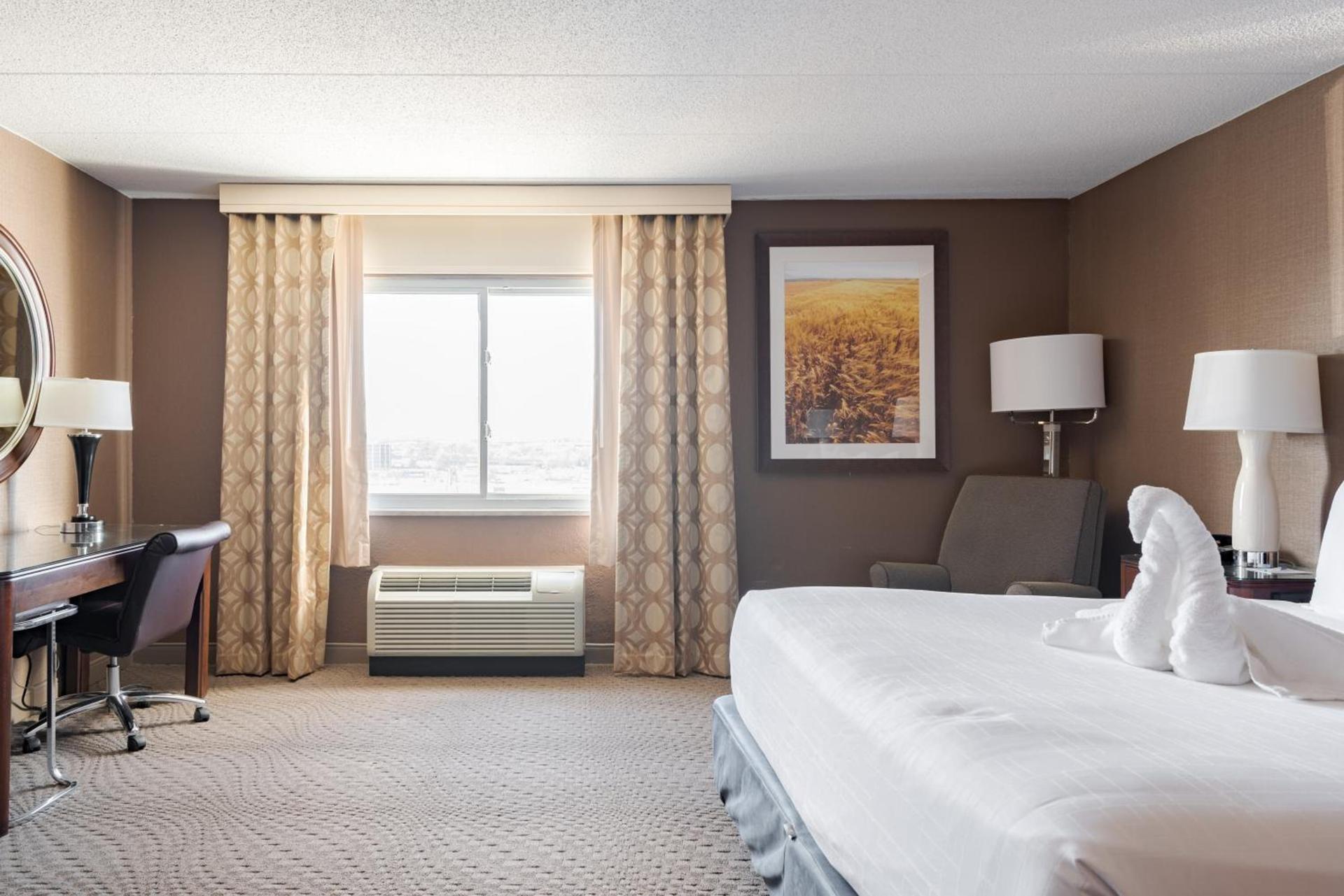 Wyndham Omaha Hotel - West Dodge photo 38