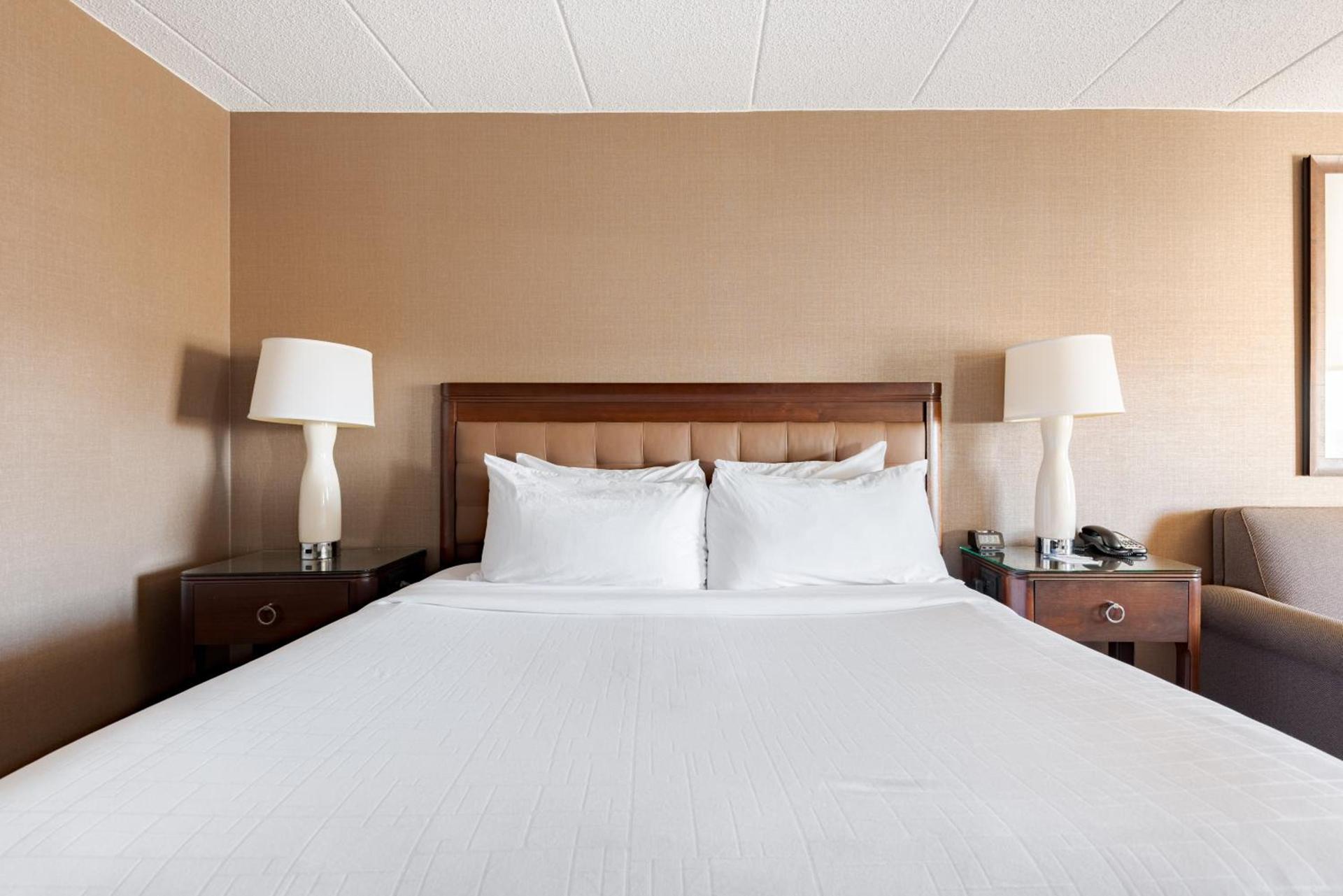 Wyndham Omaha Hotel - West Dodge photo 66