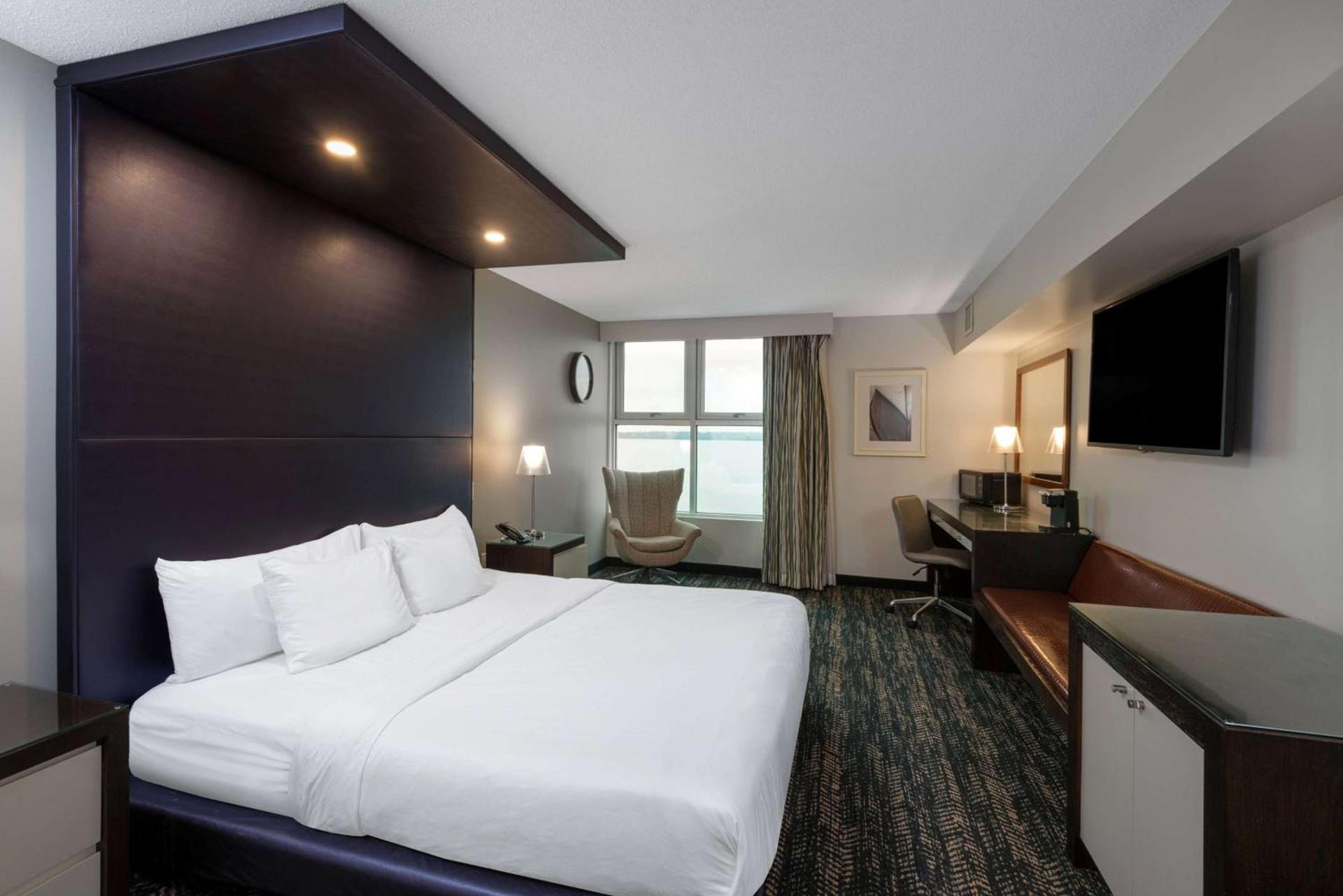 41 Lakefront Hotel, Trademark Collection by Wyndham photo 22