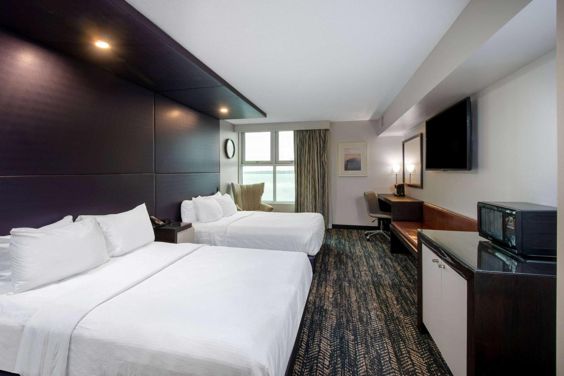 41 Lakefront Hotel, Trademark Collection by Wyndham photo 24